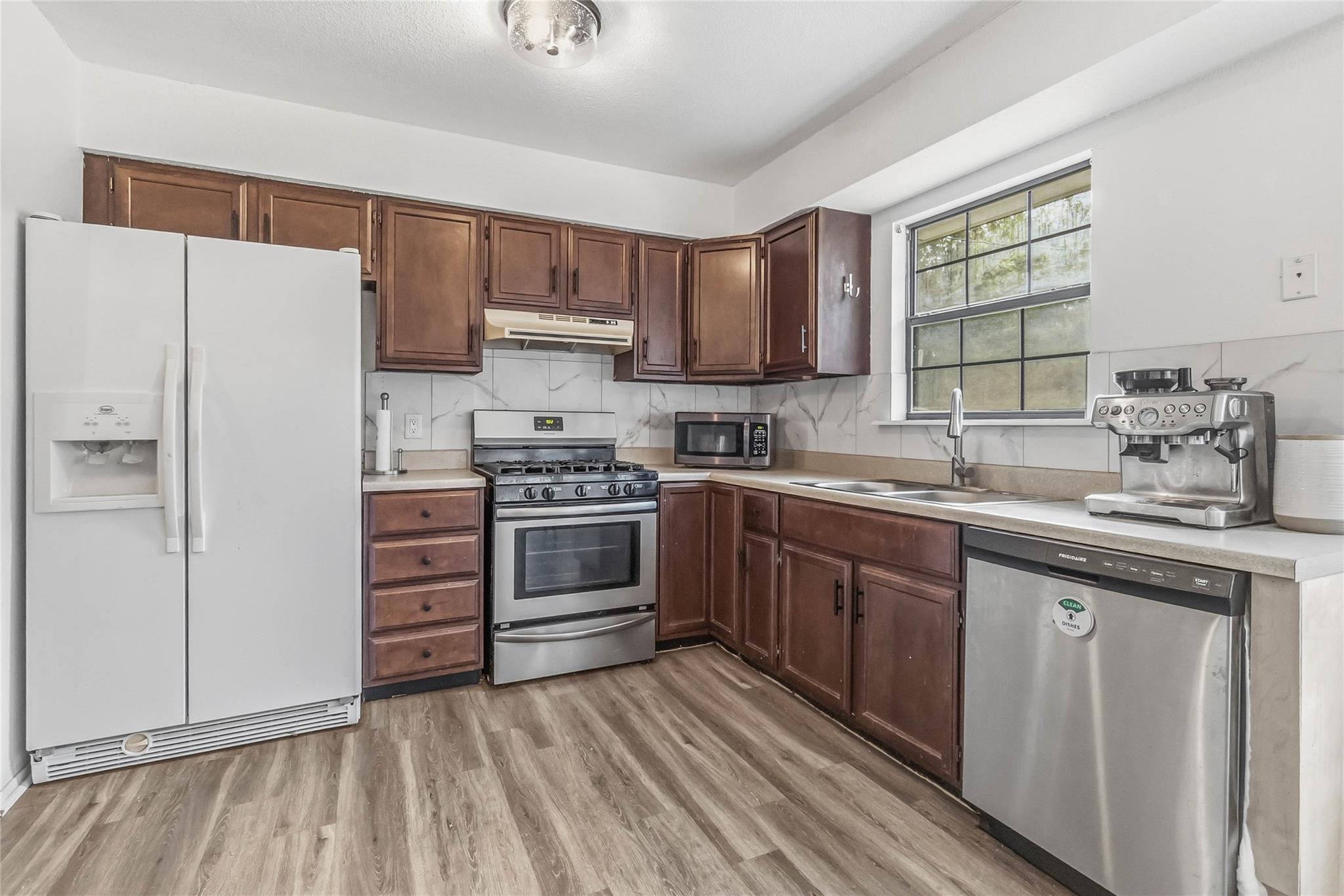 805 Indiana St, San Marcos, TX 78666