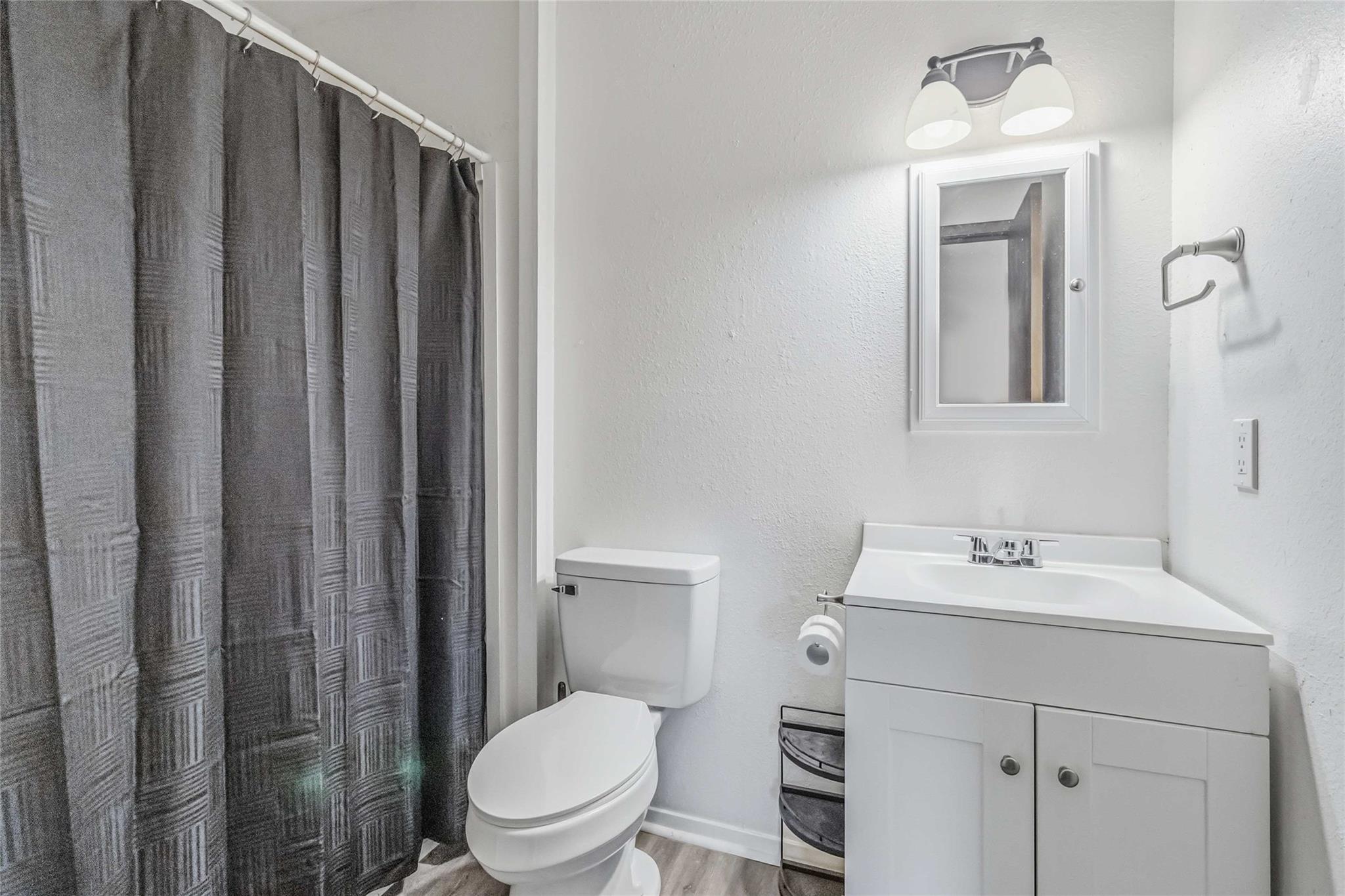 805 Indiana St, San Marcos, TX 78666