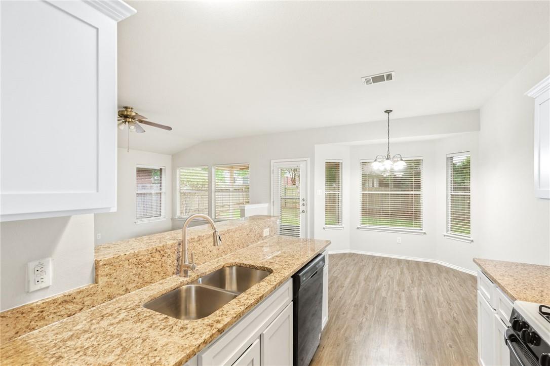 9417 Bradner Dr, Austin, TX 78748