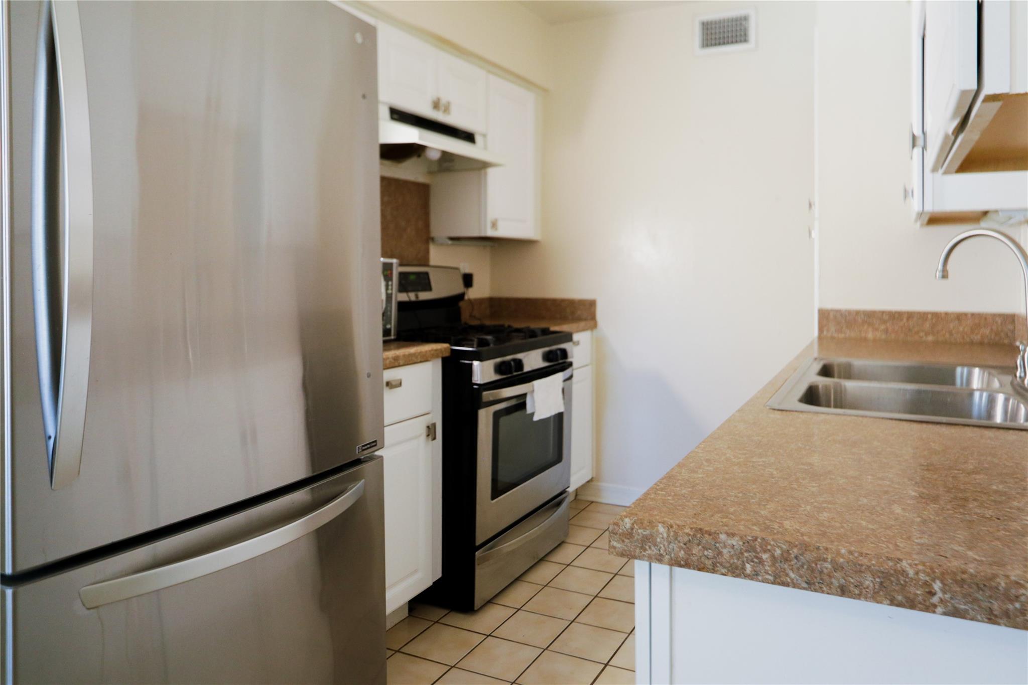 505 W 7th St # 319, Austin, TX 78701