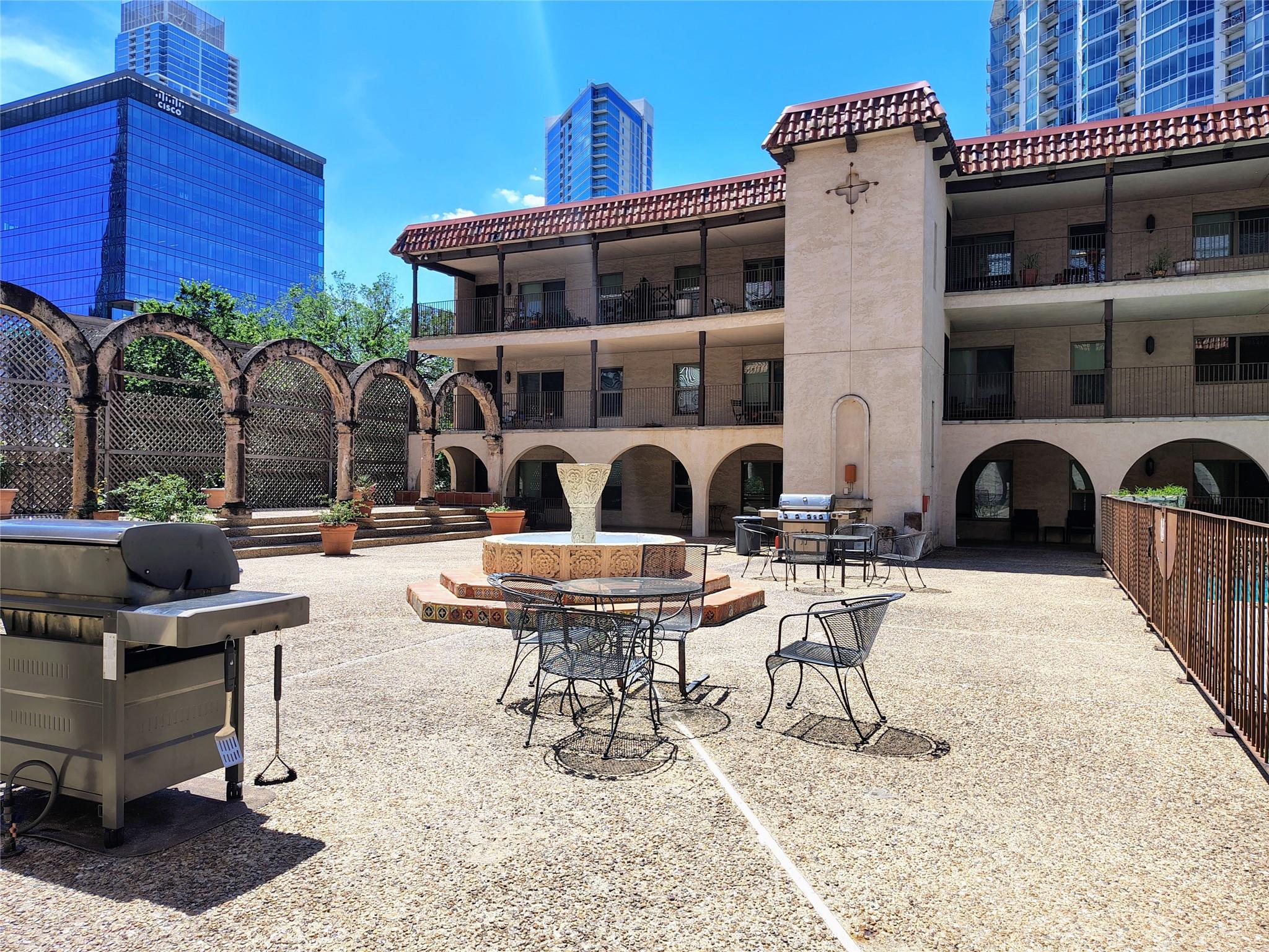 505 W 7th St # 319, Austin, TX 78701