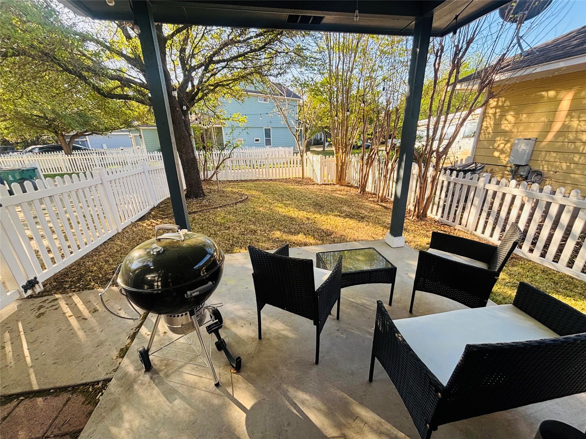 1202 Rawhide Trl, Cedar Park, TX 78613