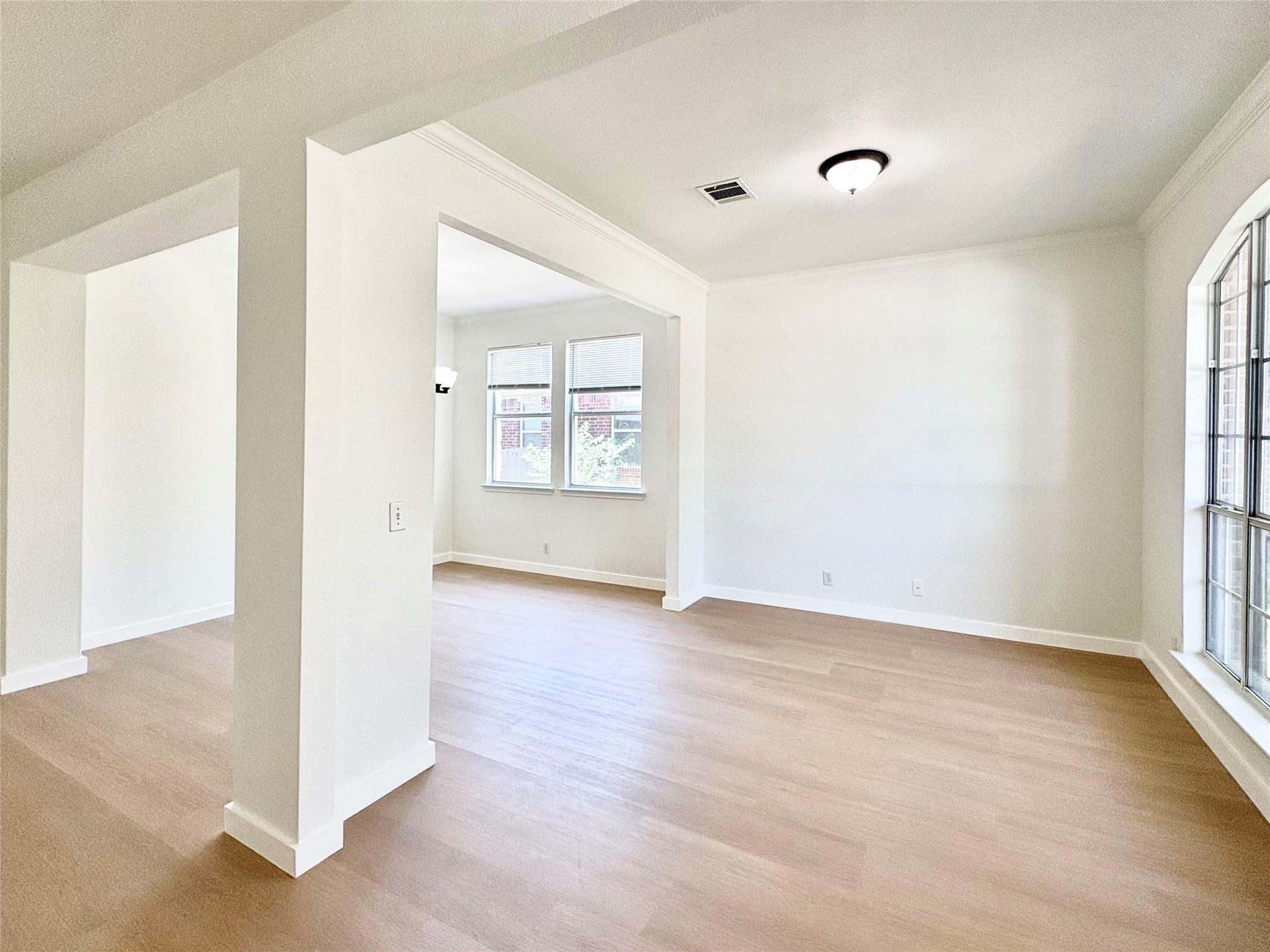 111 N Field St, Round Rock, TX 78681