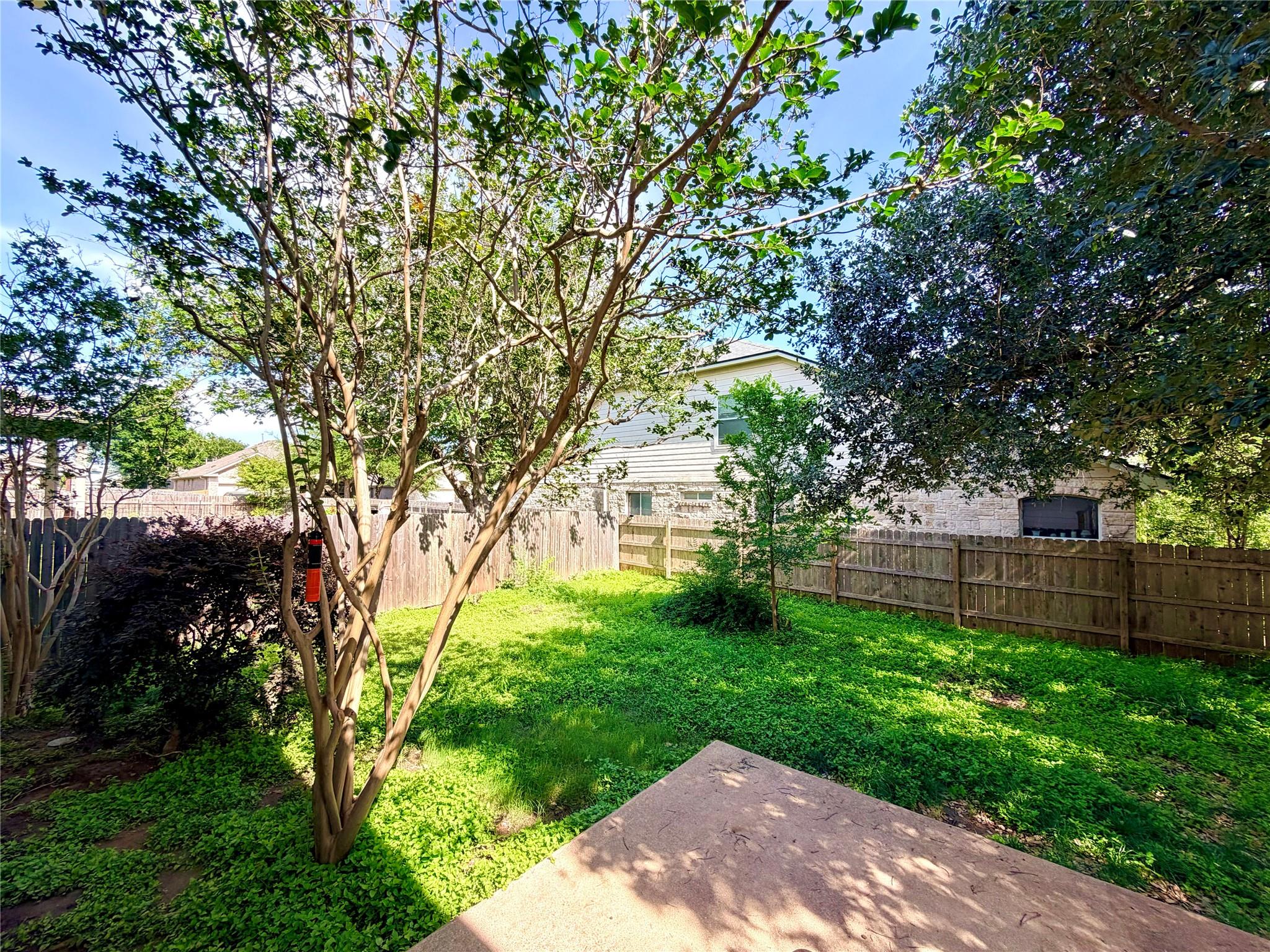 111 N Field St, Round Rock, TX 78681
