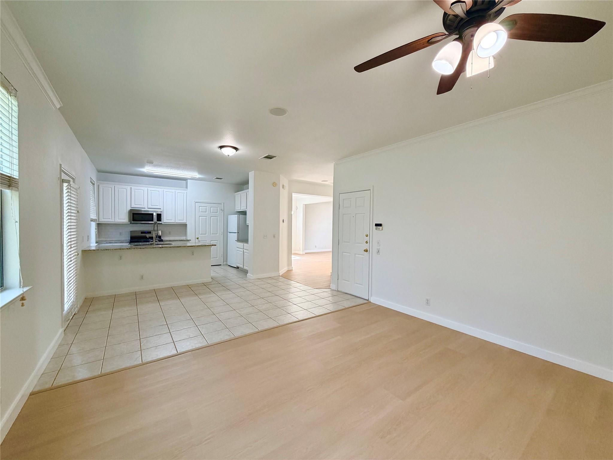 111 N Field St, Round Rock, TX 78681