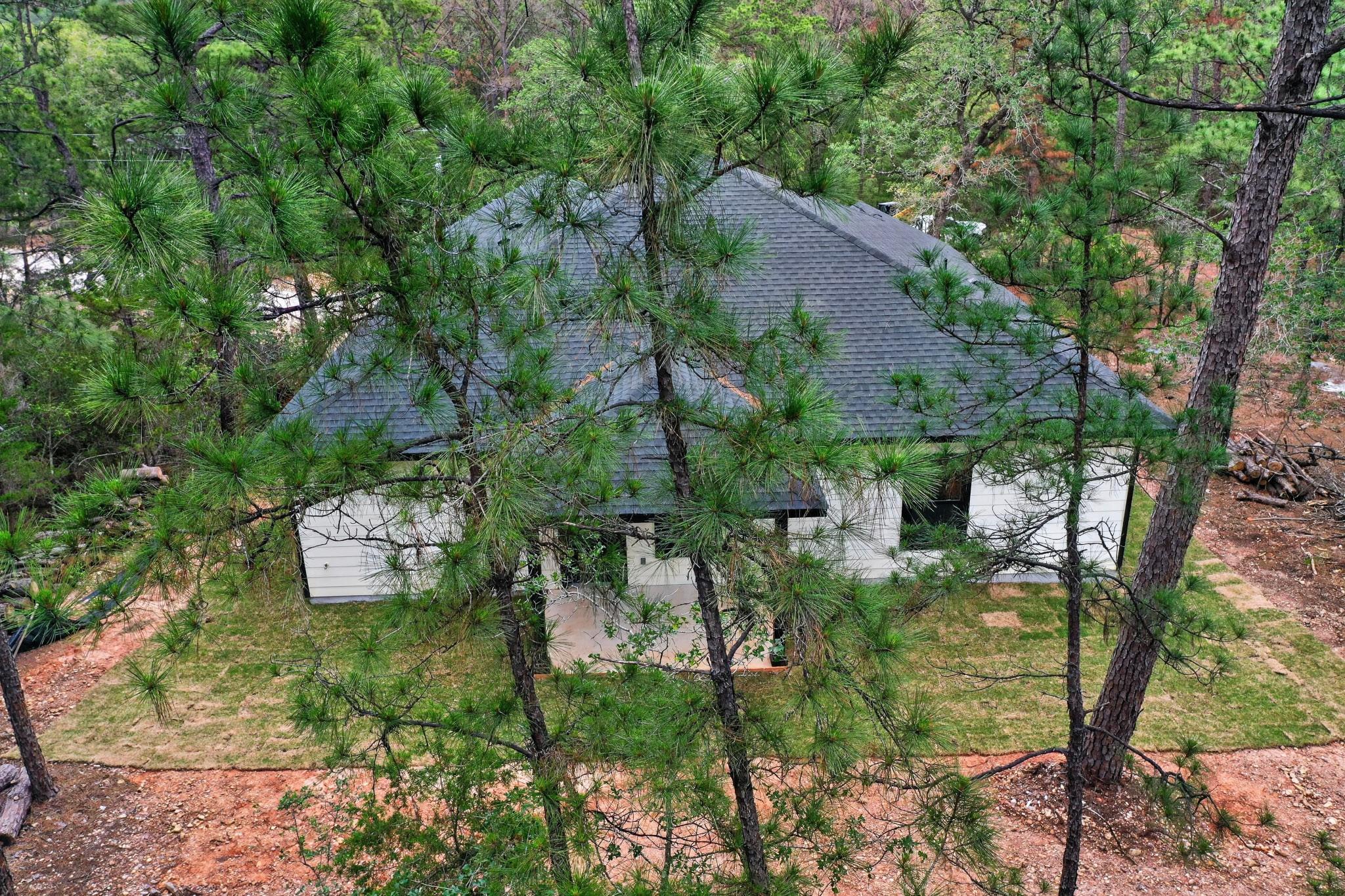 190 Molokini Dr, Bastrop, TX 78602