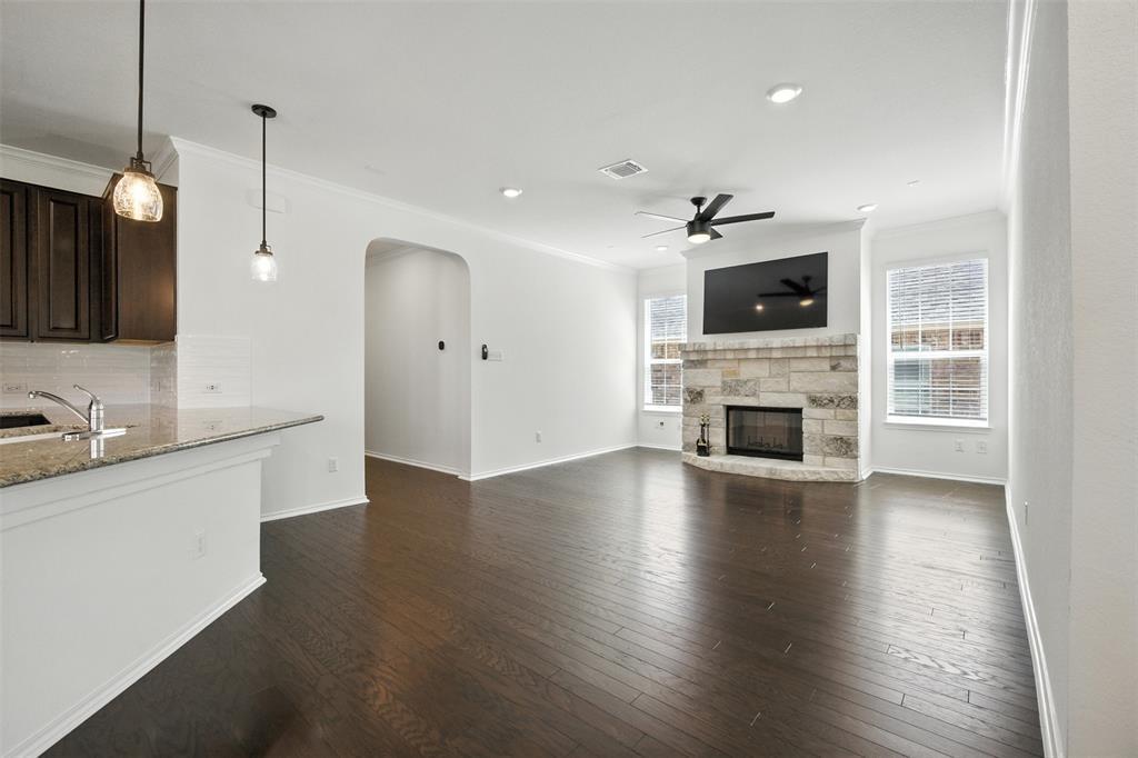 512 Lady Swiss Ln # 60, Hutto, TX 78634