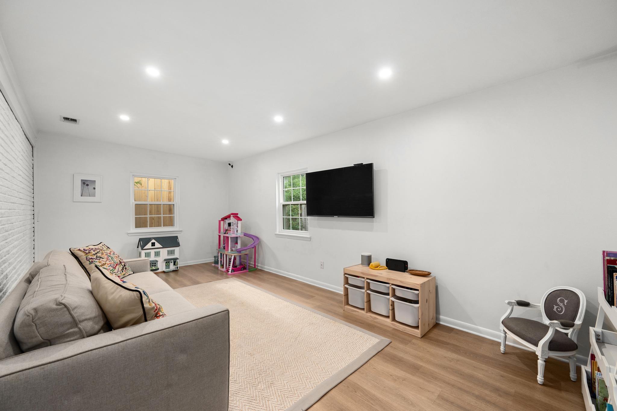 1804 Raleigh Ave, Austin, TX 78703