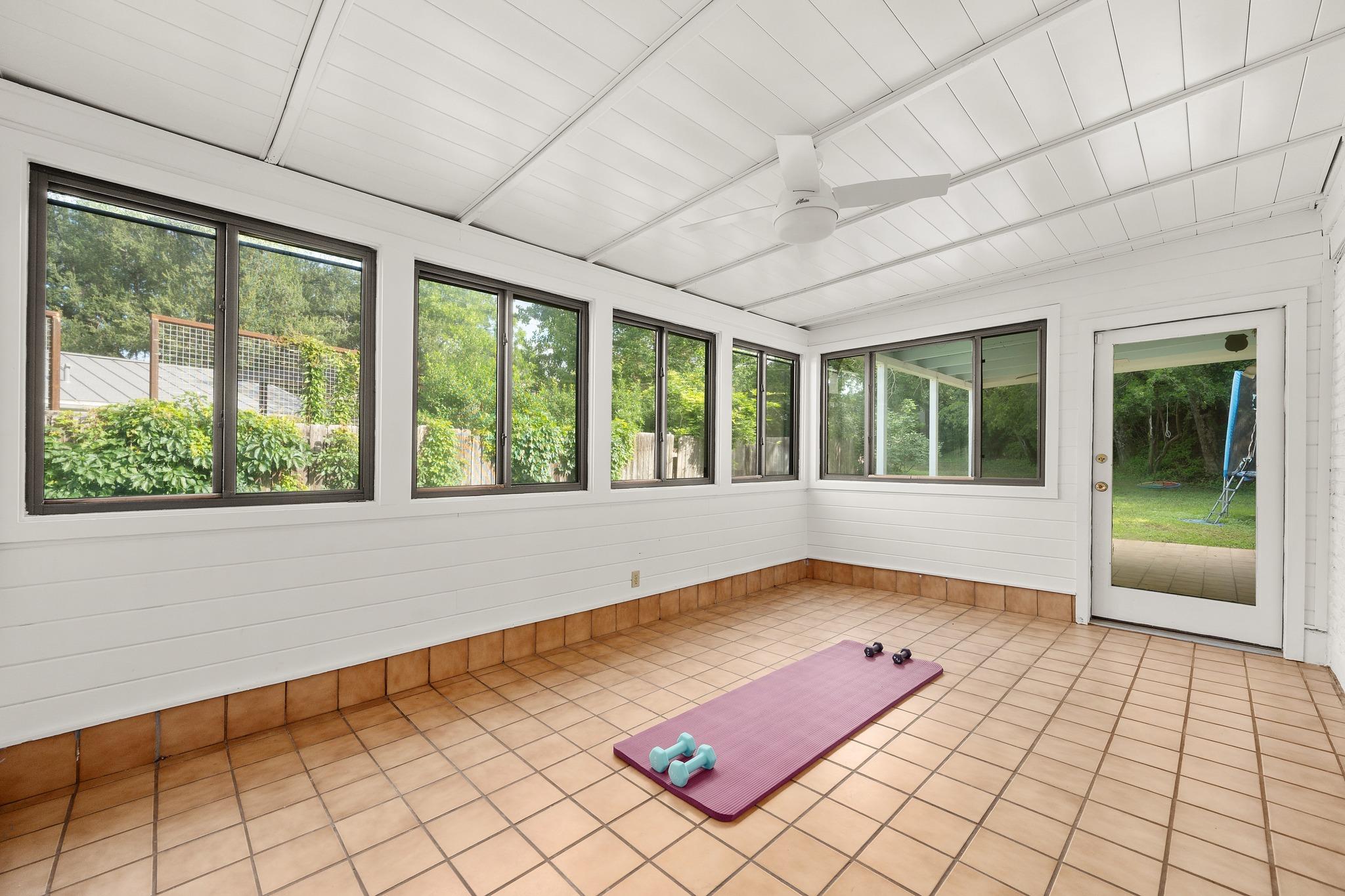 1804 Raleigh Ave, Austin, TX 78703