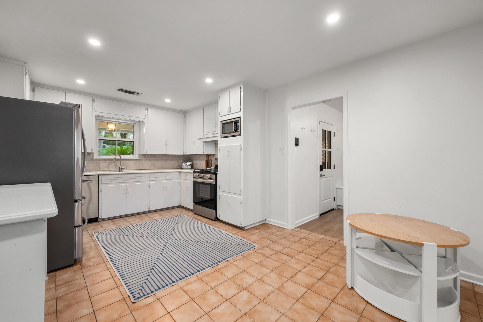 1804 Raleigh Ave, Austin, TX 78703