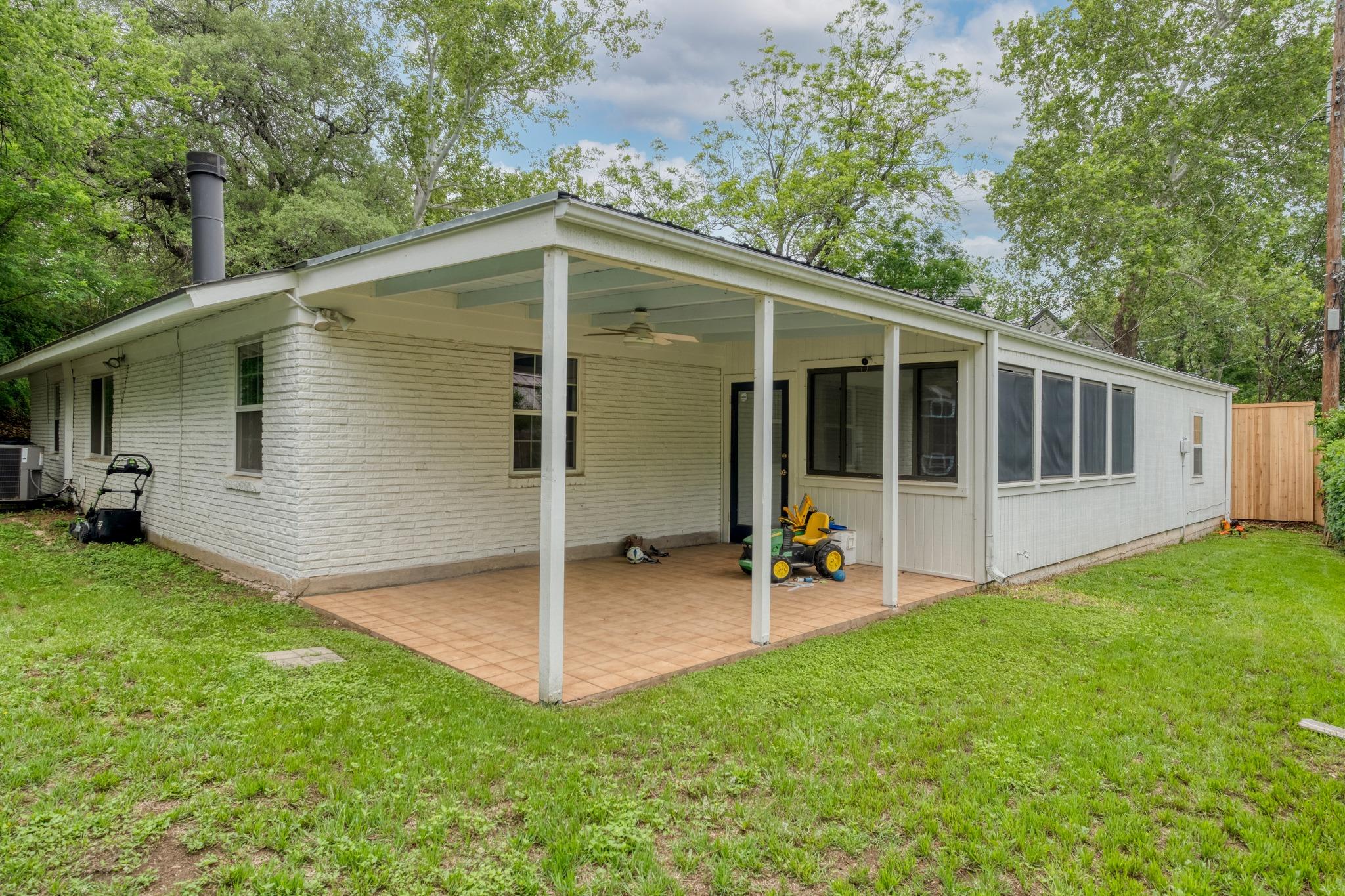 1804 Raleigh Ave, Austin, TX 78703