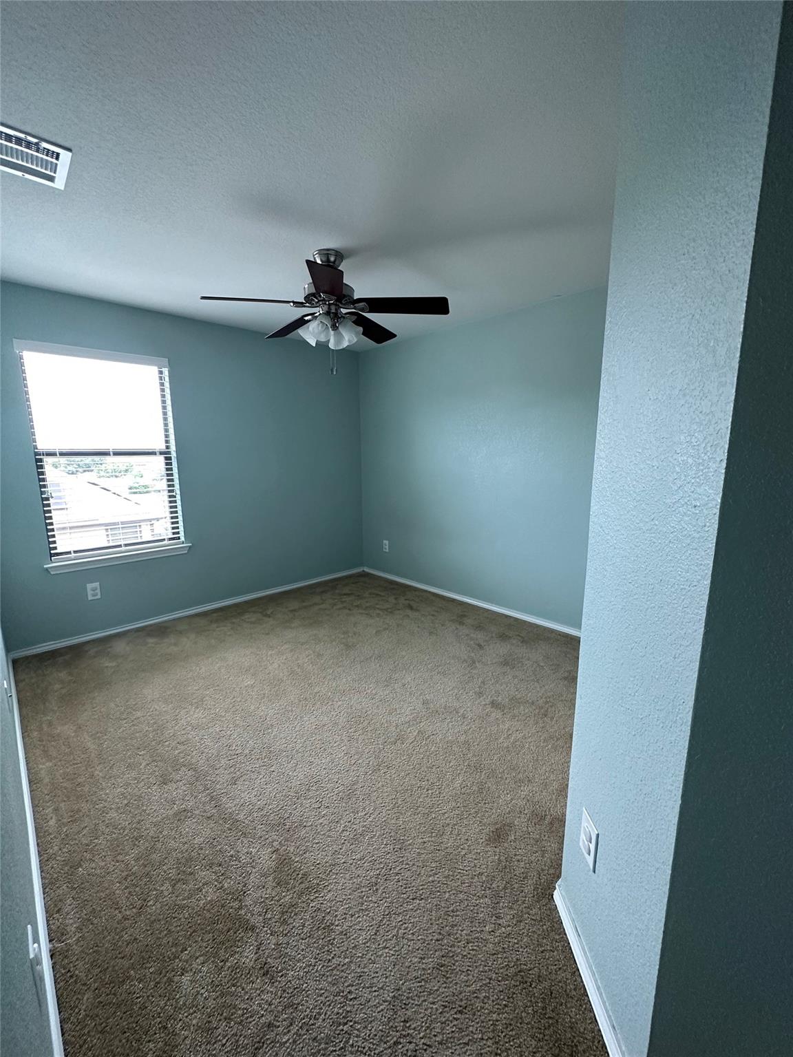 1248 Hyde Park Dr, Round Rock, TX 78665