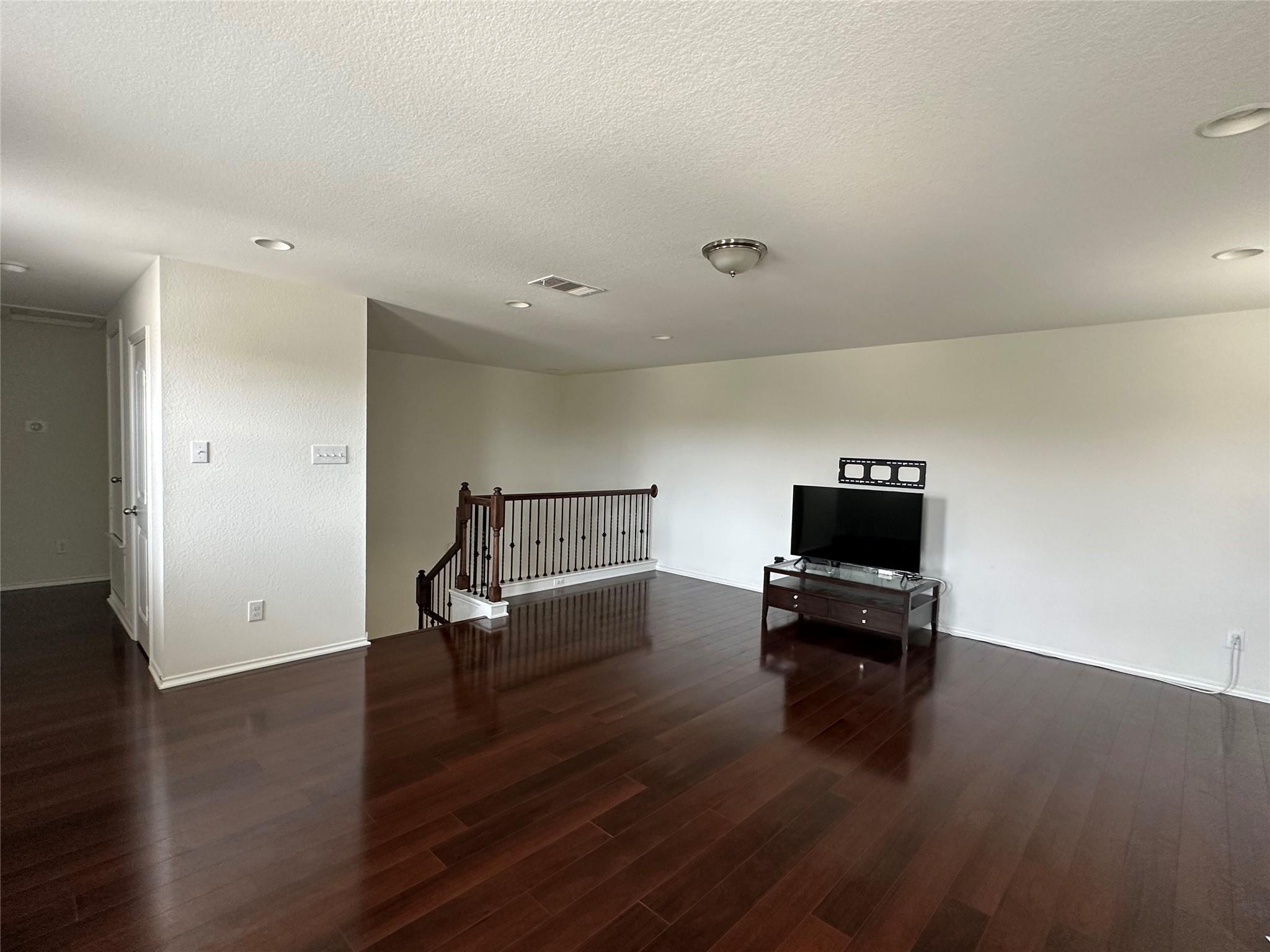 1248 Hyde Park Dr, Round Rock, TX 78665