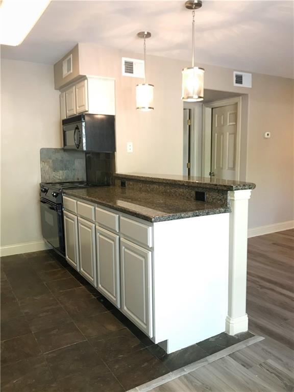 500 E Riverside Dr # 154, Austin, TX 78704