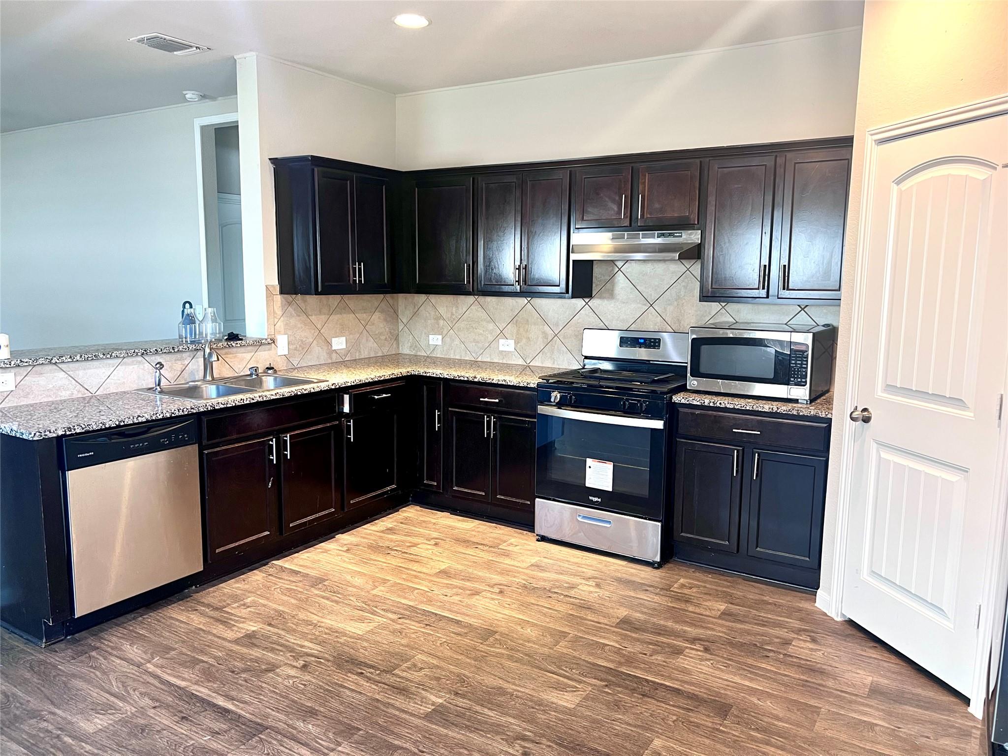 3004 Tilmon Ln, Austin, TX 78725