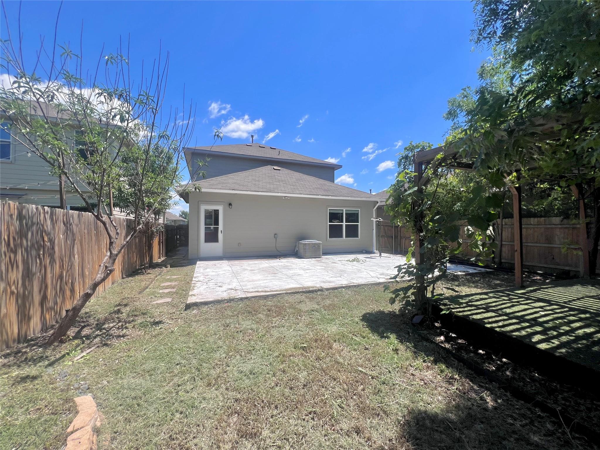 3004 Tilmon Ln, Austin, TX 78725