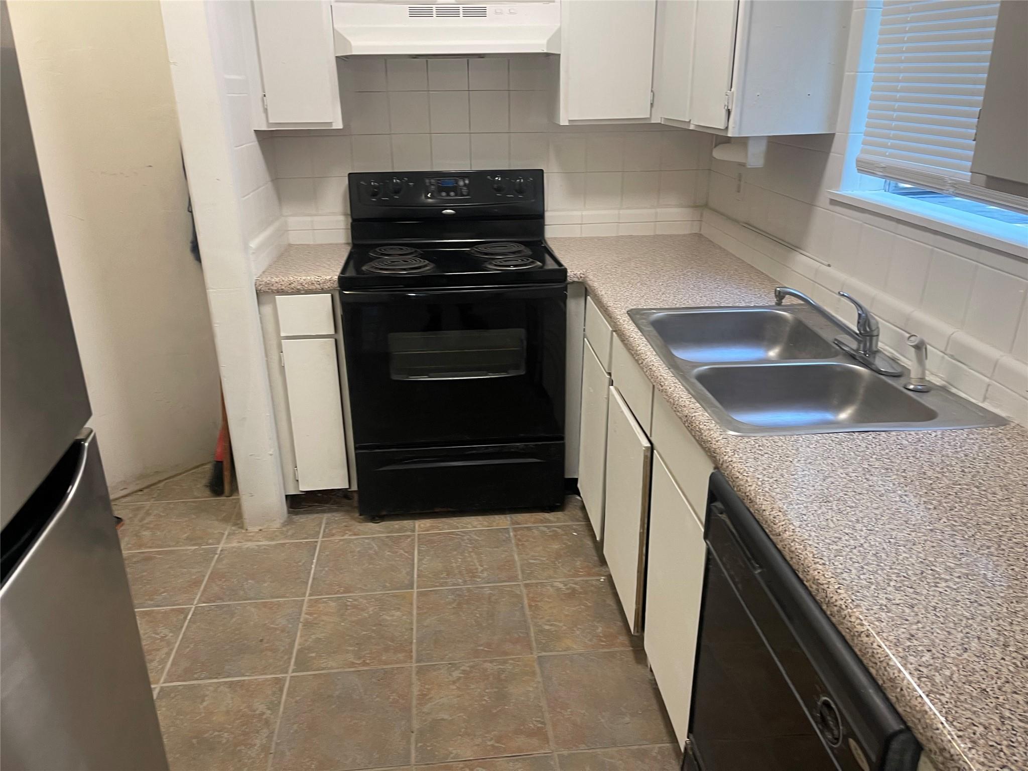 1902 West Loop Loop # A-1, Austin, TX 78758