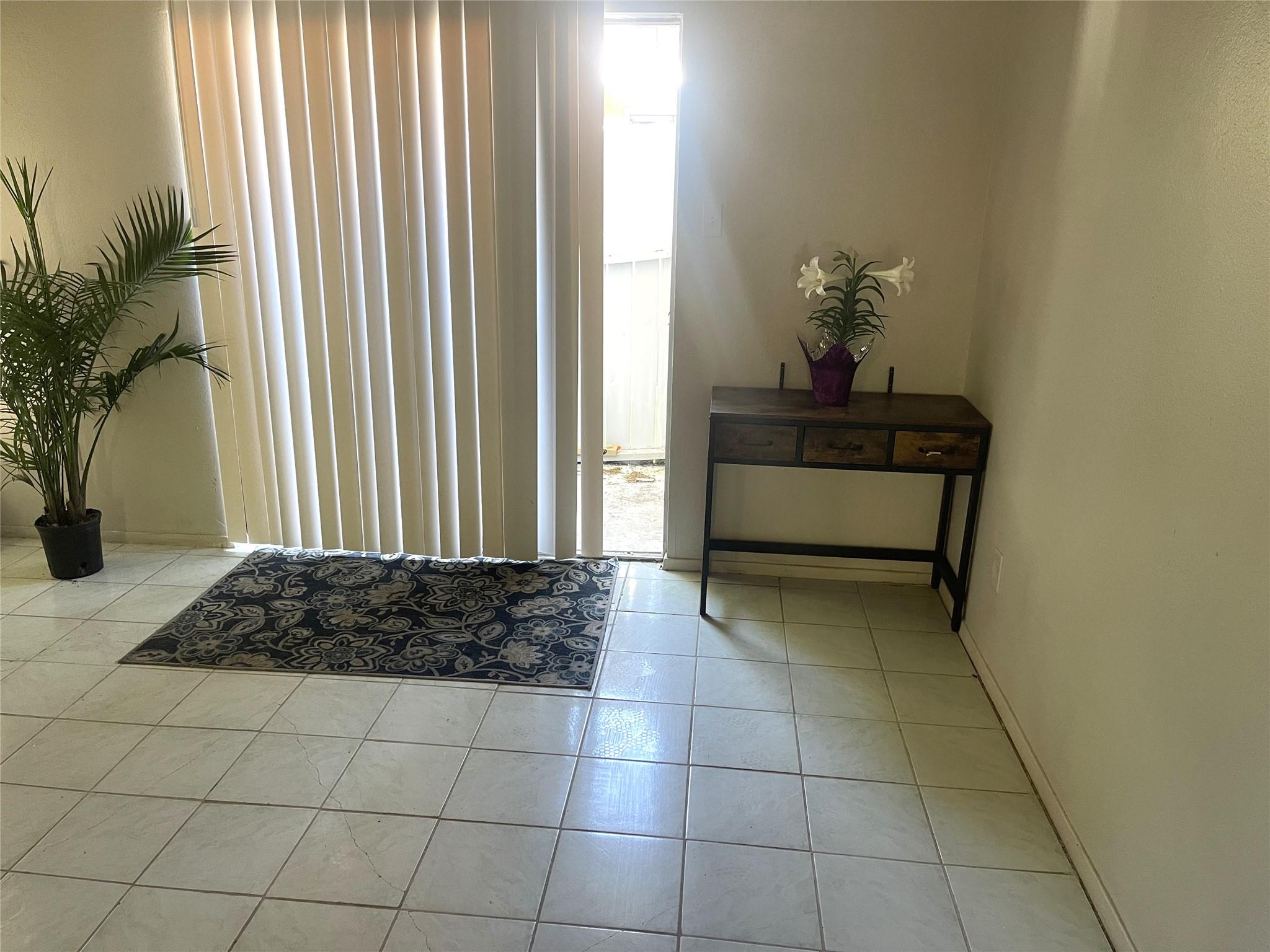1902 West Loop Loop # A-1, Austin, TX 78758