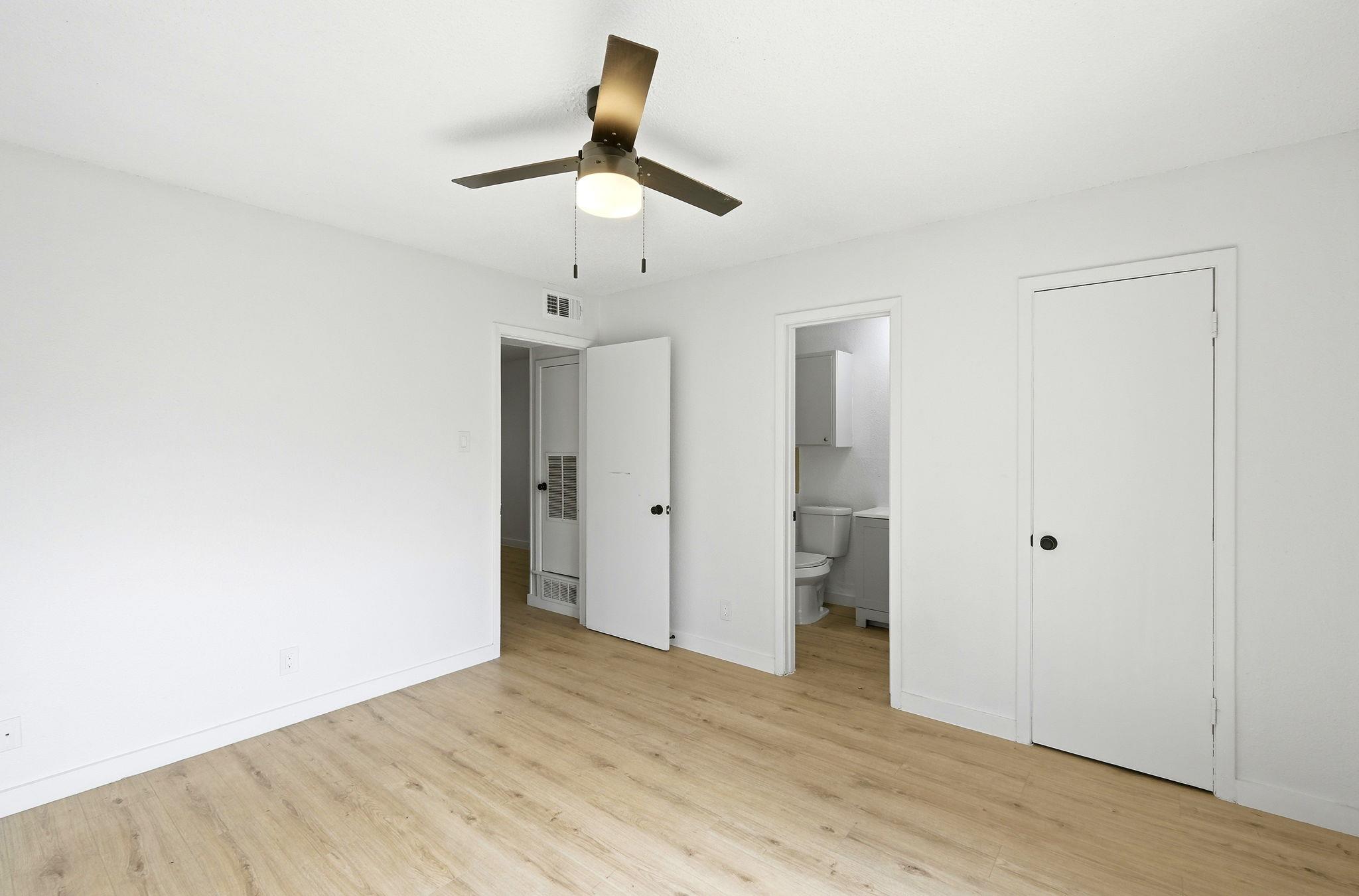 2319 Greenfield Pkwy # 108, Austin, TX 78741