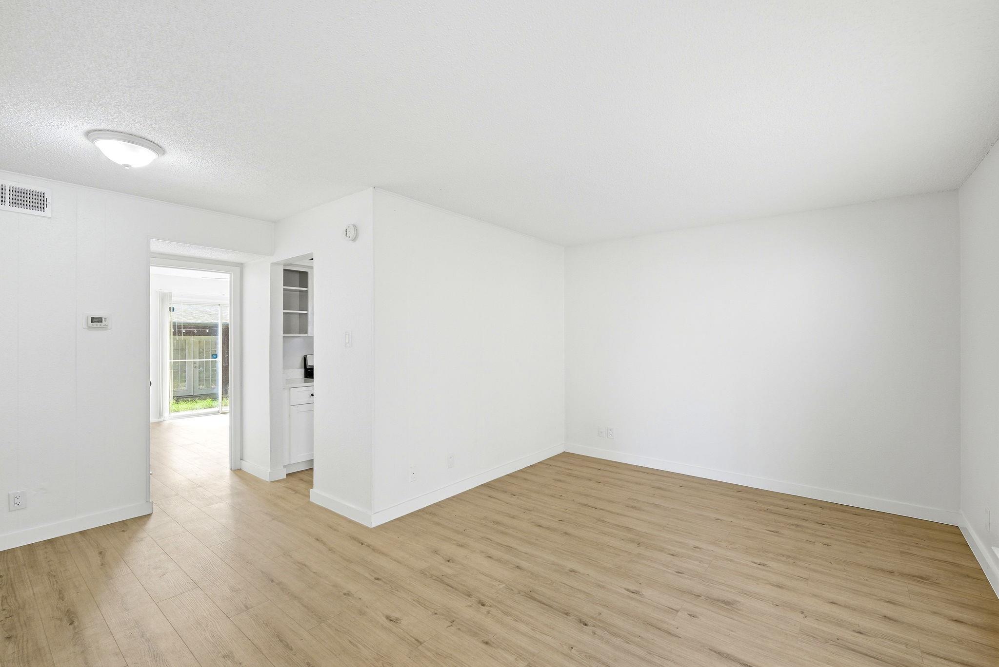 2319 Greenfield Pkwy # 108, Austin, TX 78741