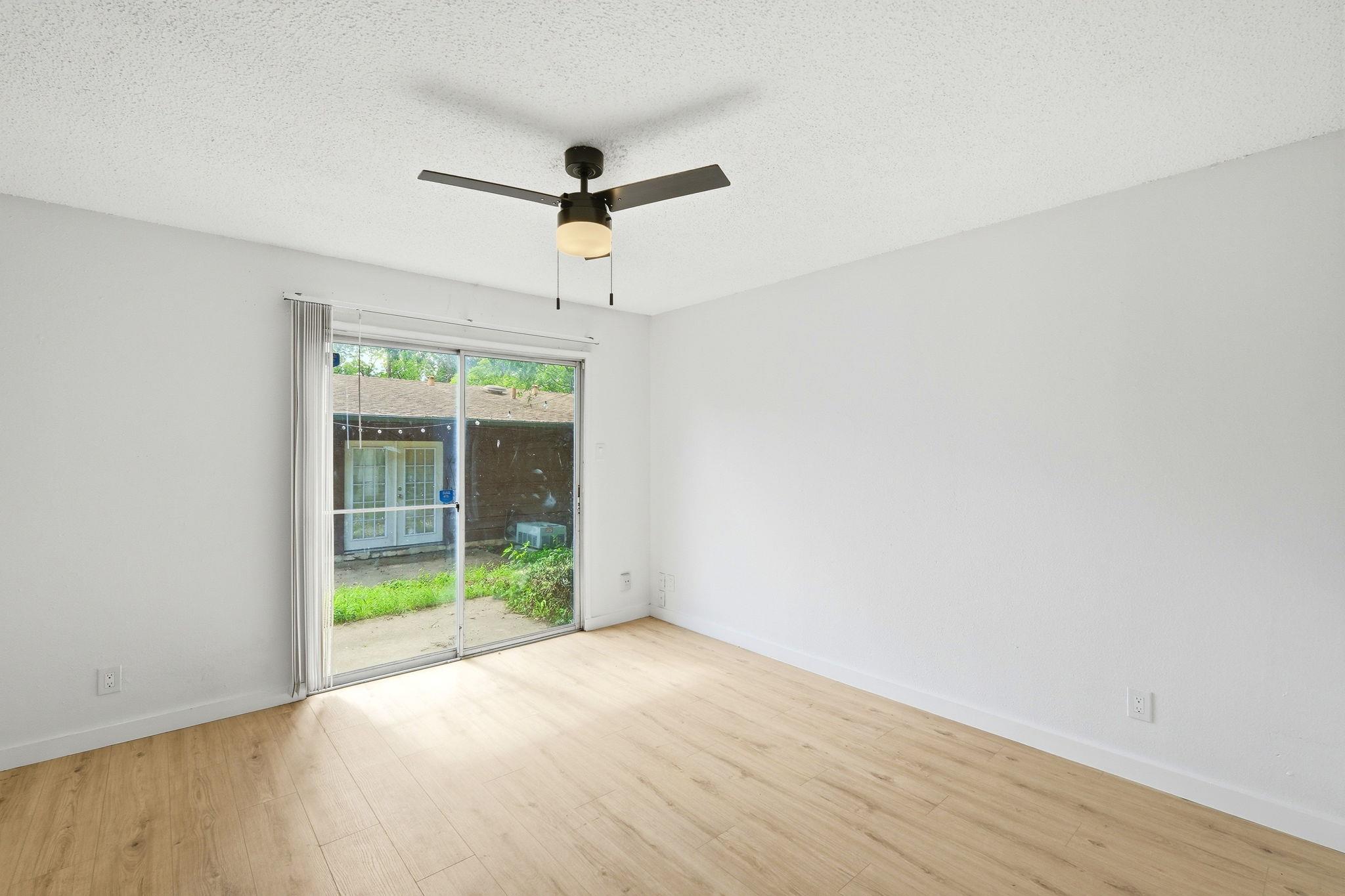 2319 Greenfield Pkwy # 108, Austin, TX 78741