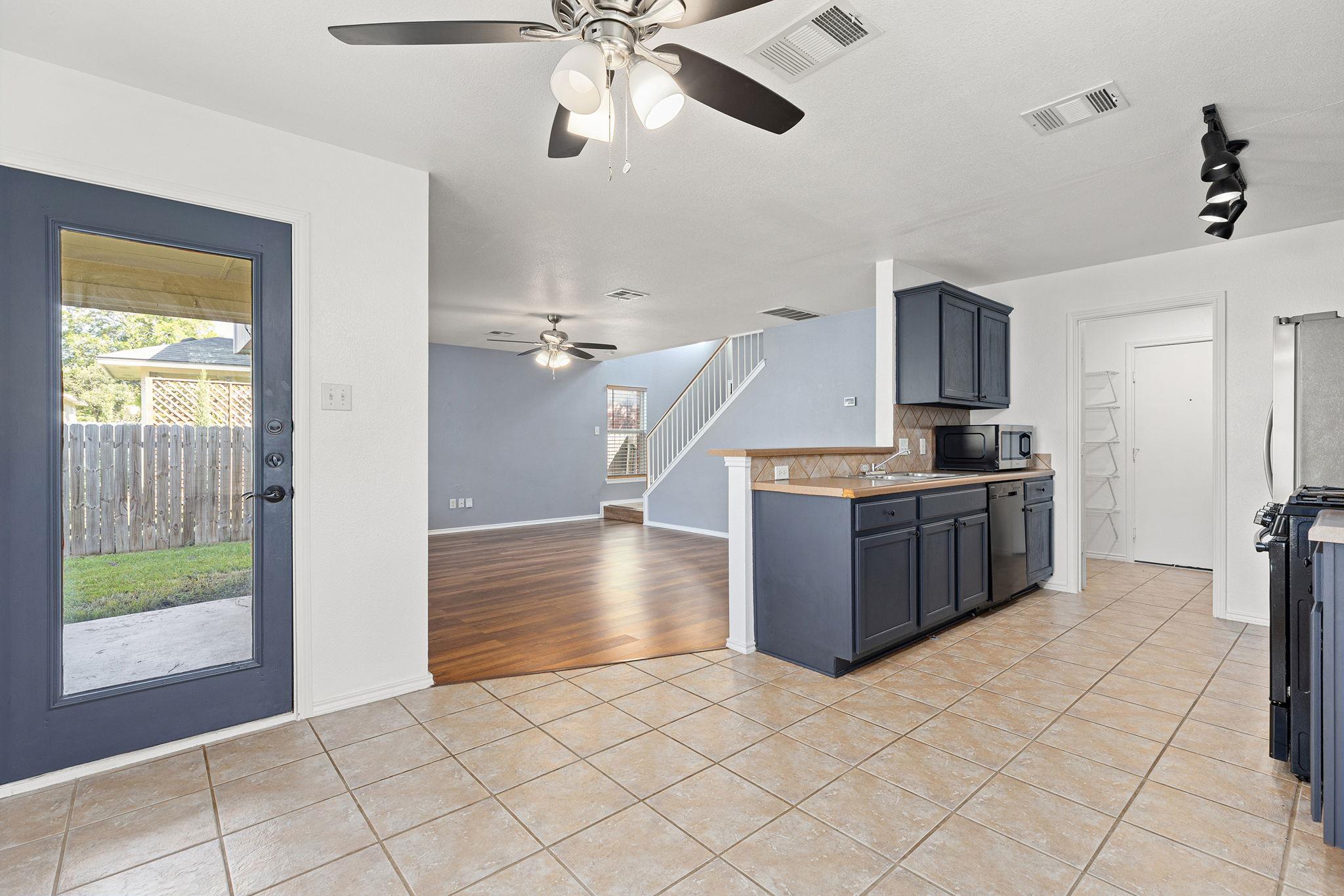 1110 Sundrop Pl, Round Rock, TX 78665