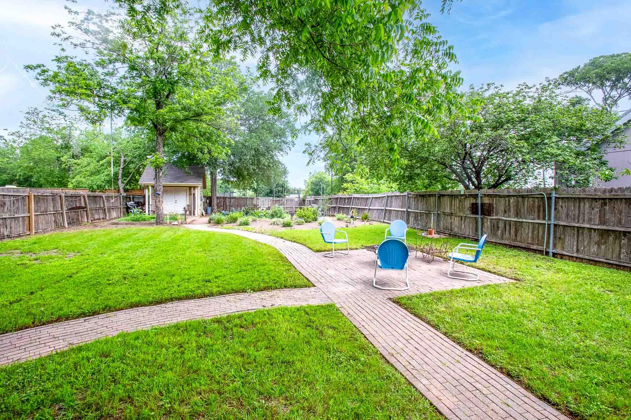 2714 E 22nd St, Austin, TX 78722
