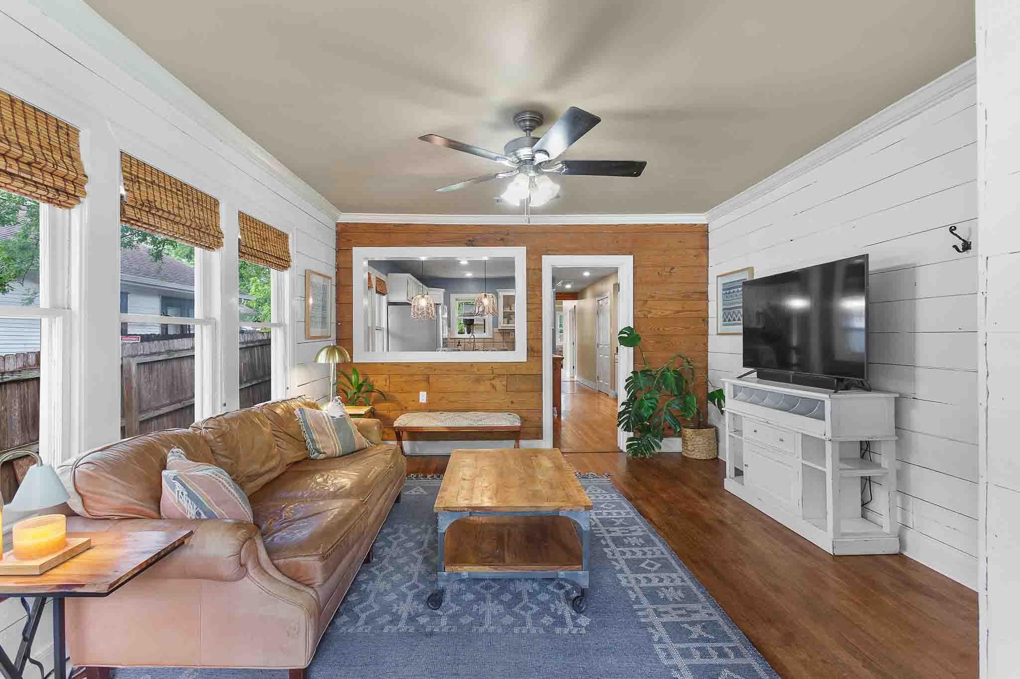 2714 E 22nd St, Austin, TX 78722