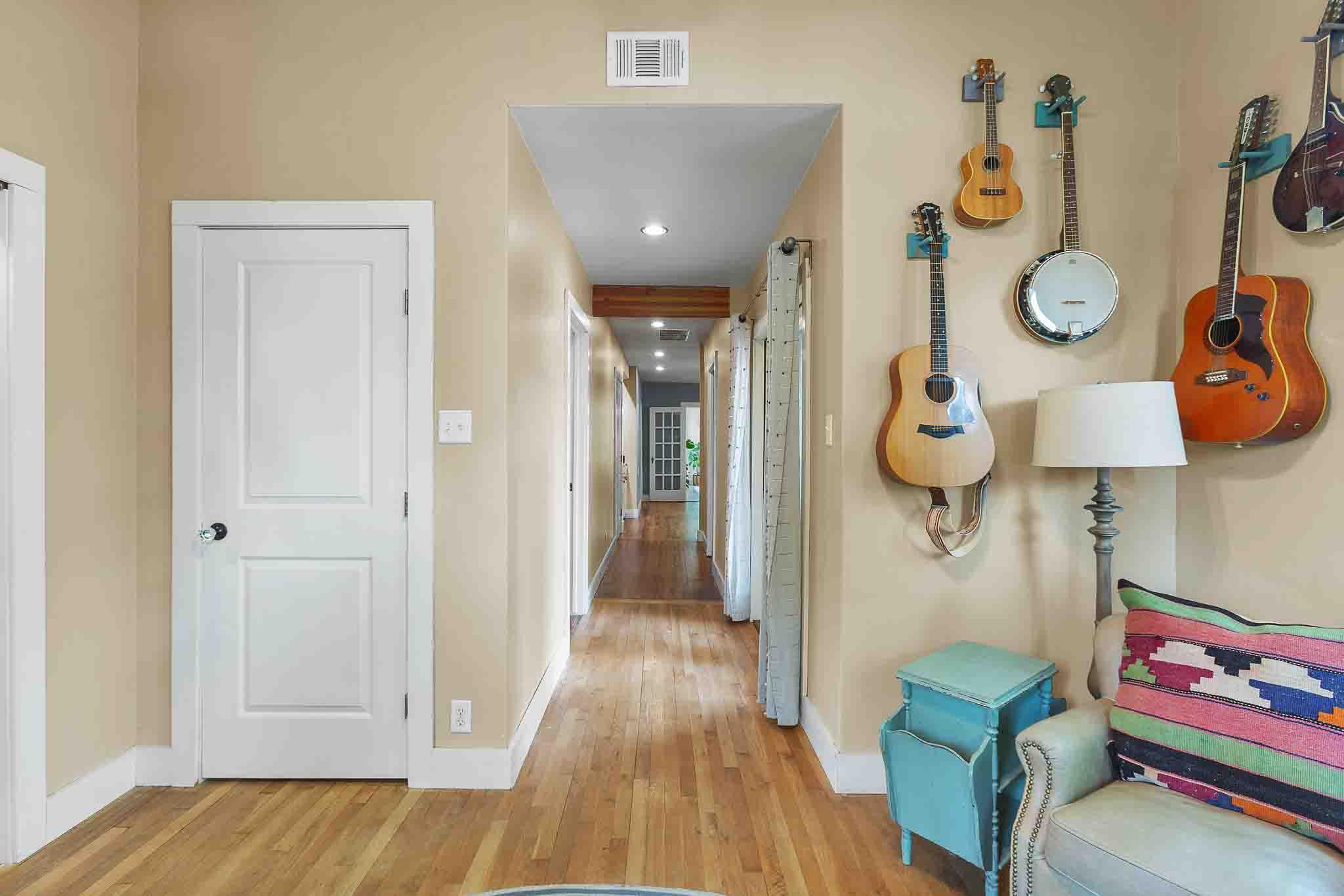 2714 E 22nd St, Austin, TX 78722