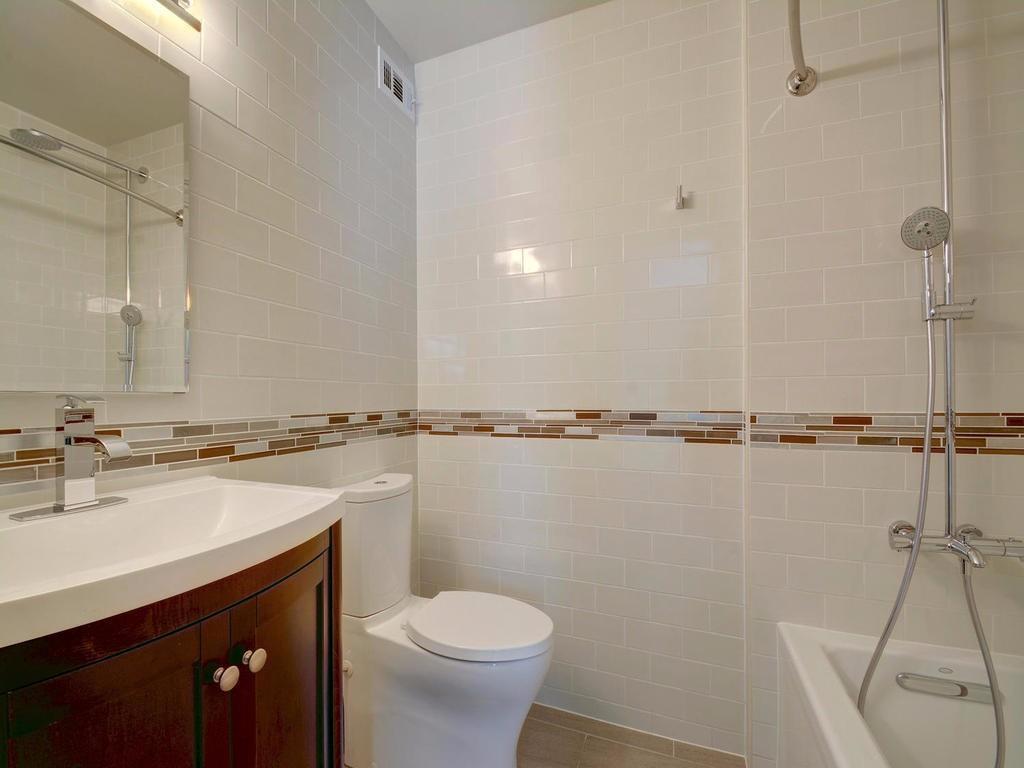 3110 Red River St # C-402, Austin, TX 78705