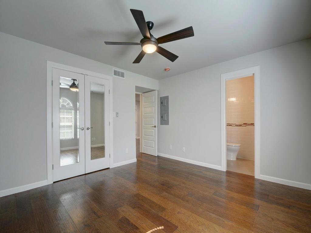 3110 Red River St # C-402, Austin, TX 78705