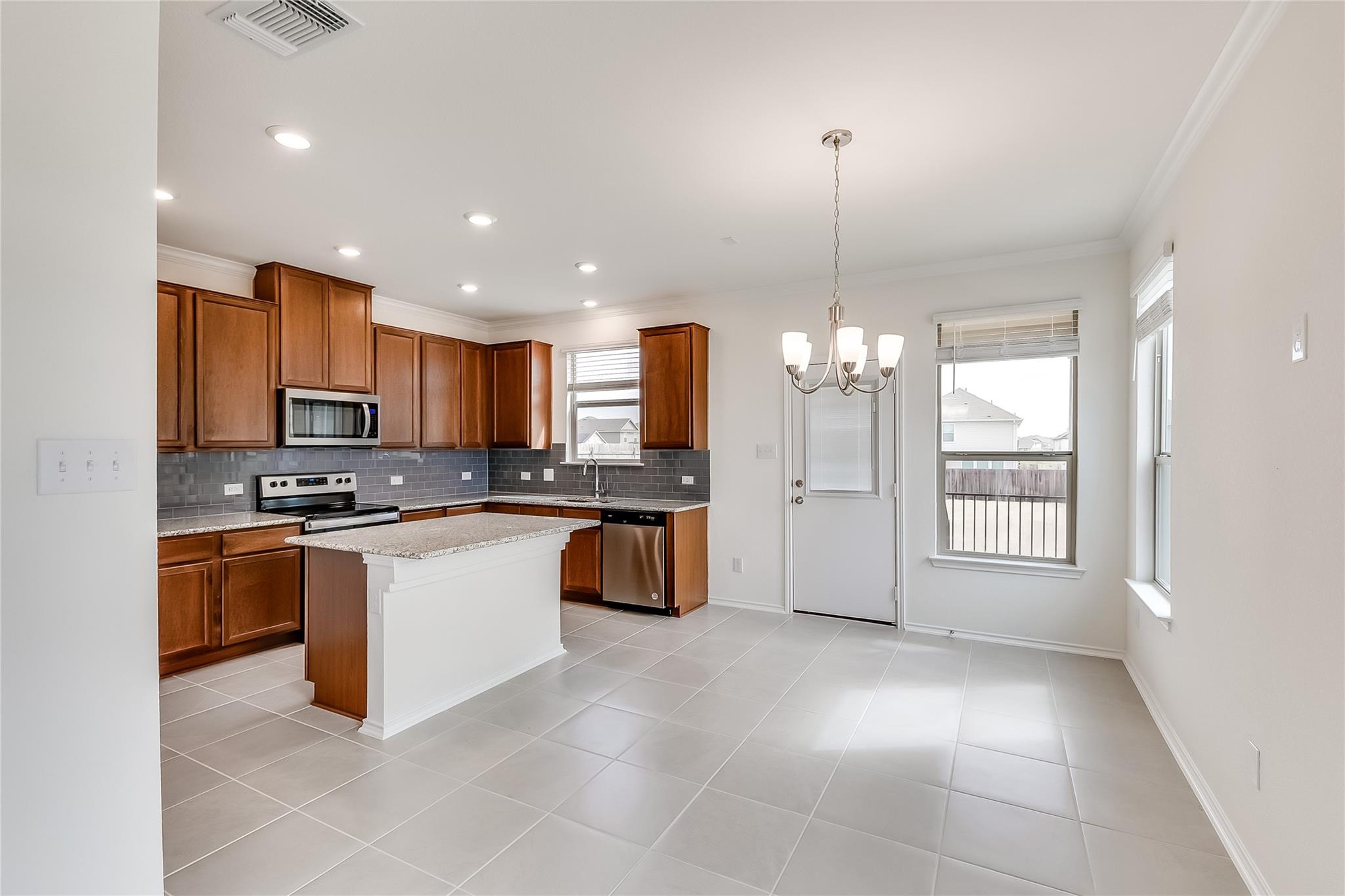 105 Clematis Ct, Georgetown, TX 78626