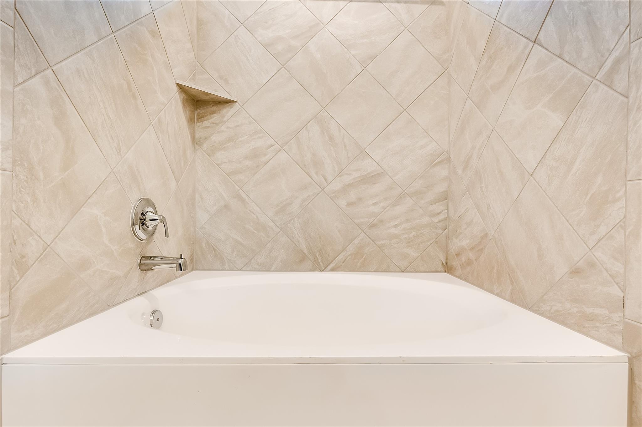 105 Clematis Ct, Georgetown, TX 78626