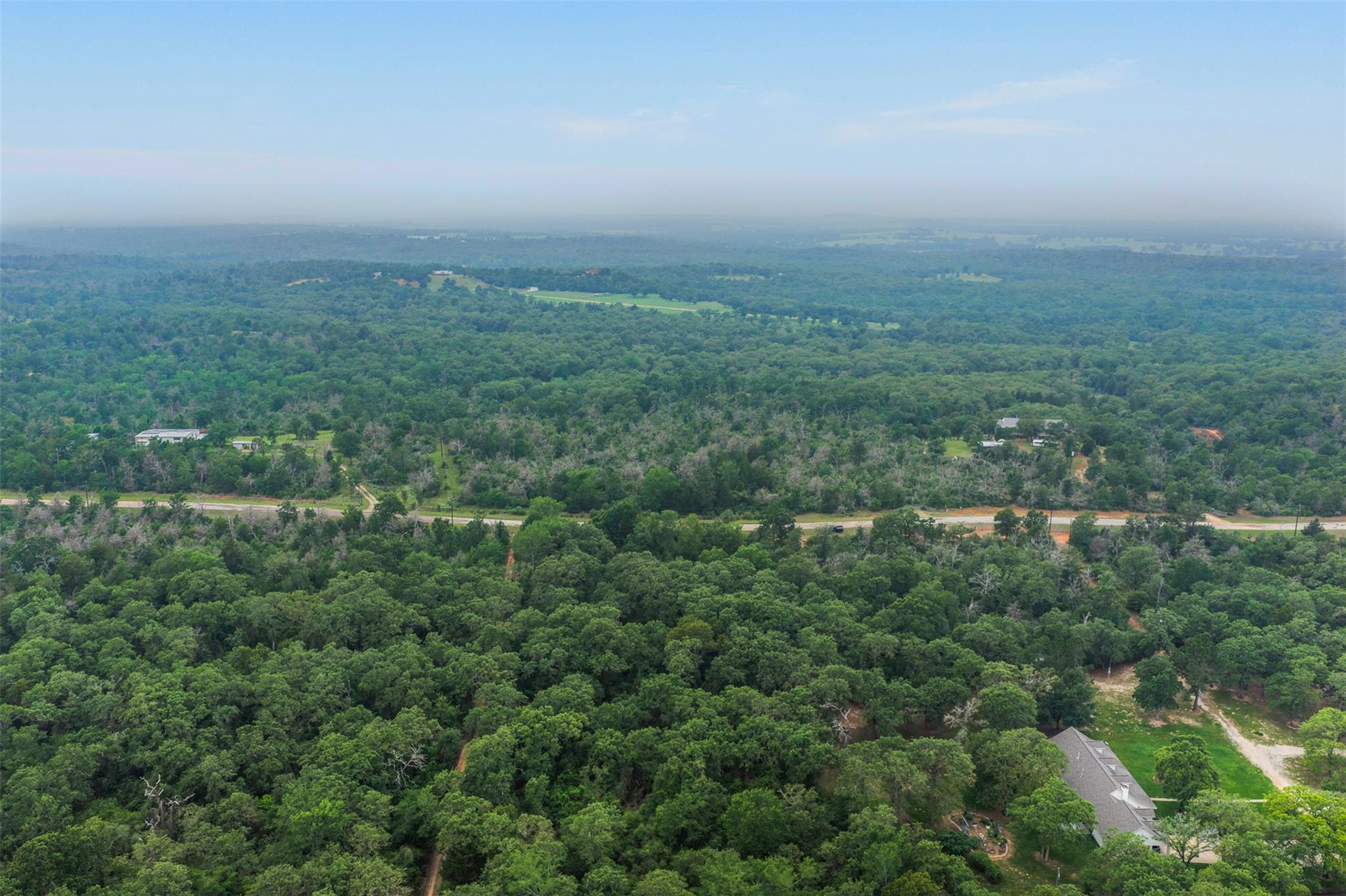 900 22 Hills Rd, Gause, TX 77857