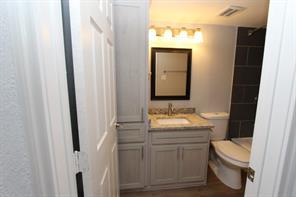 6509 NW Berkman Dr # 114, Austin, TX 78723
