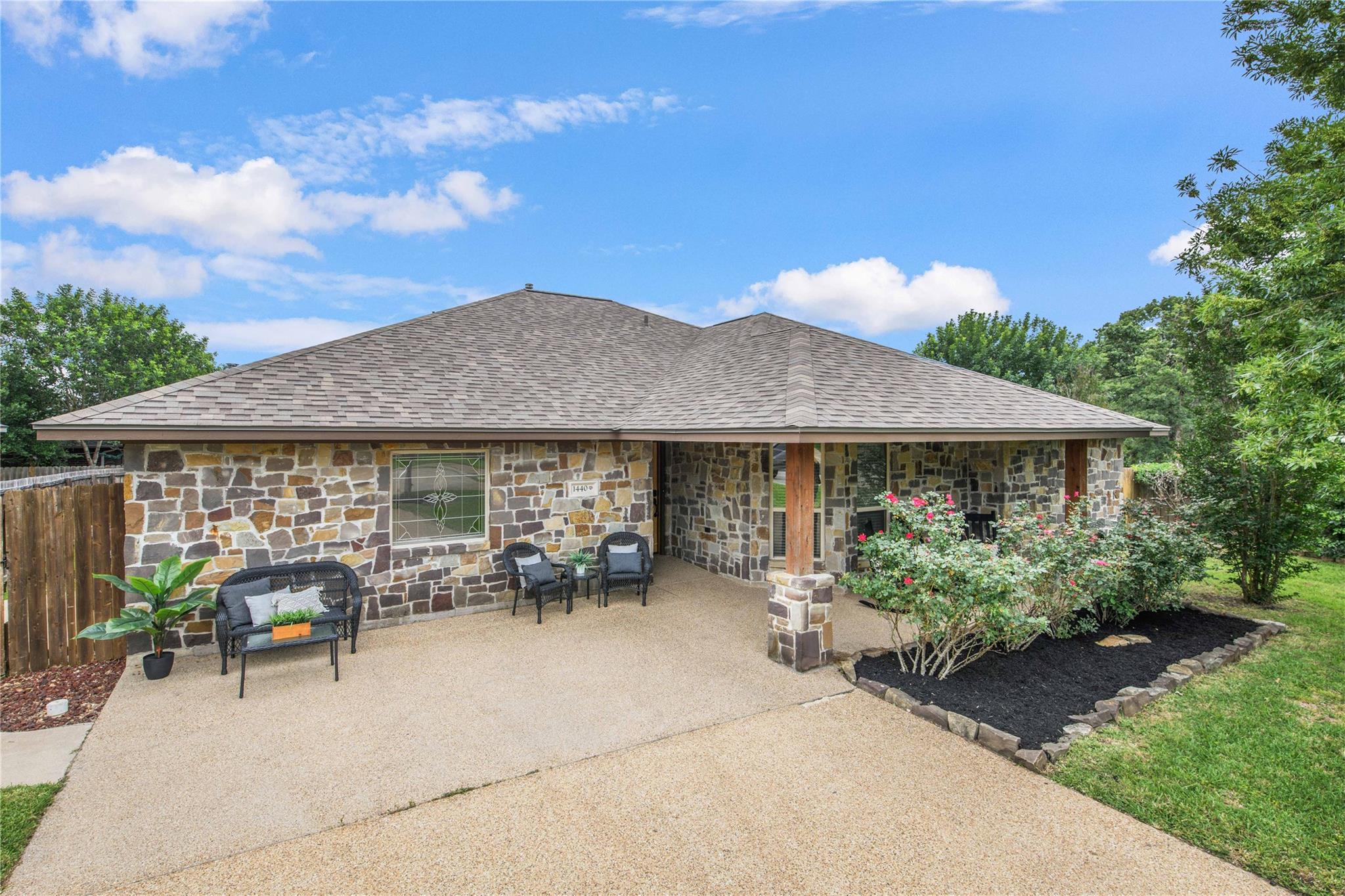 1440 Fincastle Loop, College Station, TX 77845