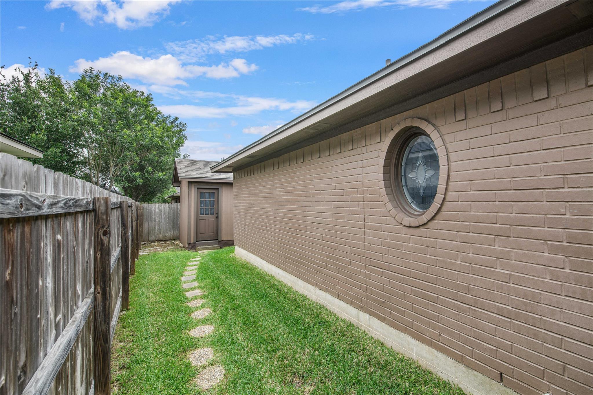 1440 Fincastle Loop, College Station, TX 77845