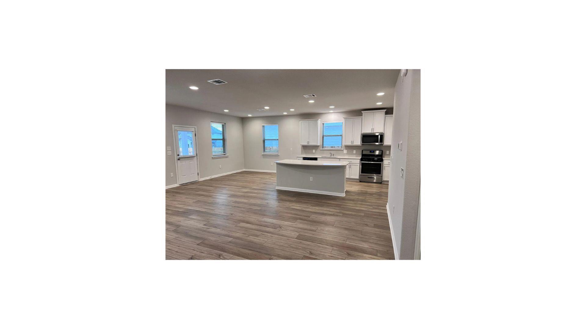 320 Rend Dr, Leander, TX 78641