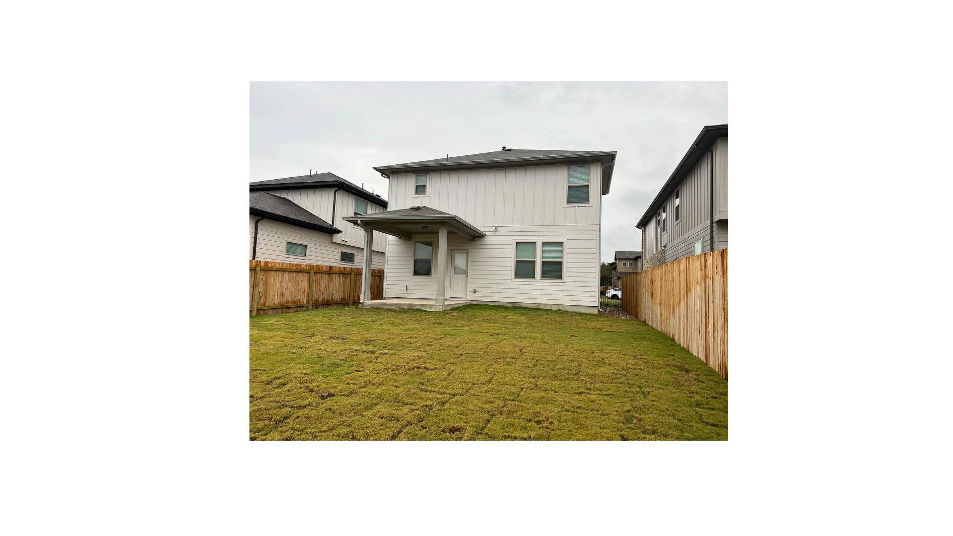 320 Rend Dr, Leander, TX 78641