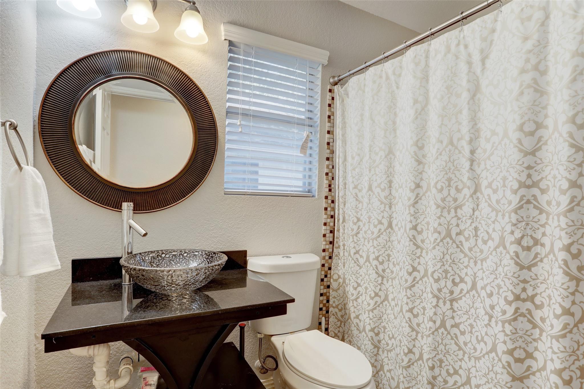 4802 Walden Cir, Austin, TX 78723