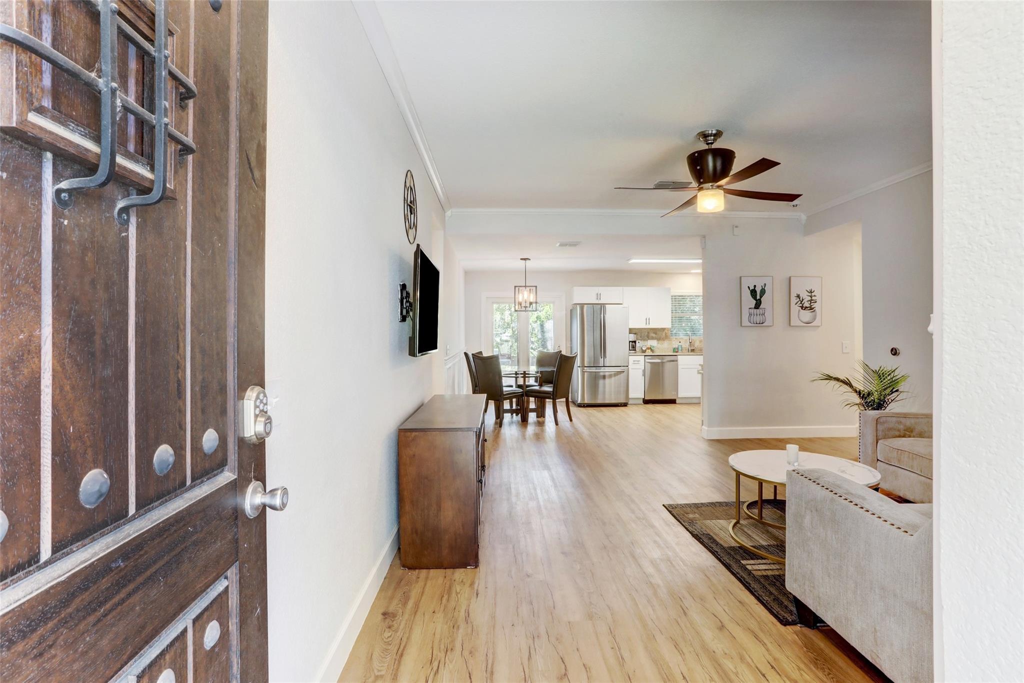 4802 Walden Cir, Austin, TX 78723