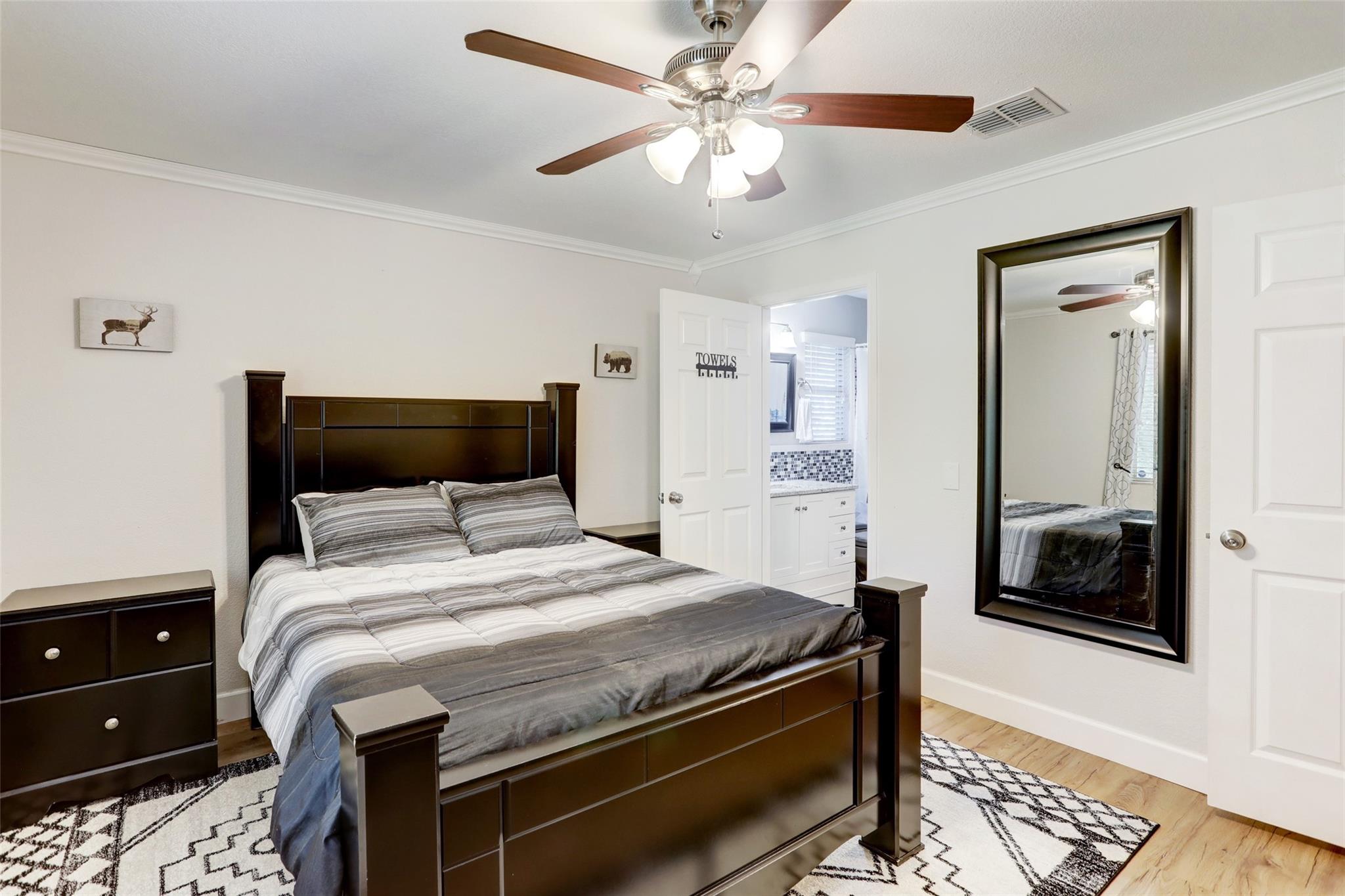 4802 Walden Cir, Austin, TX 78723