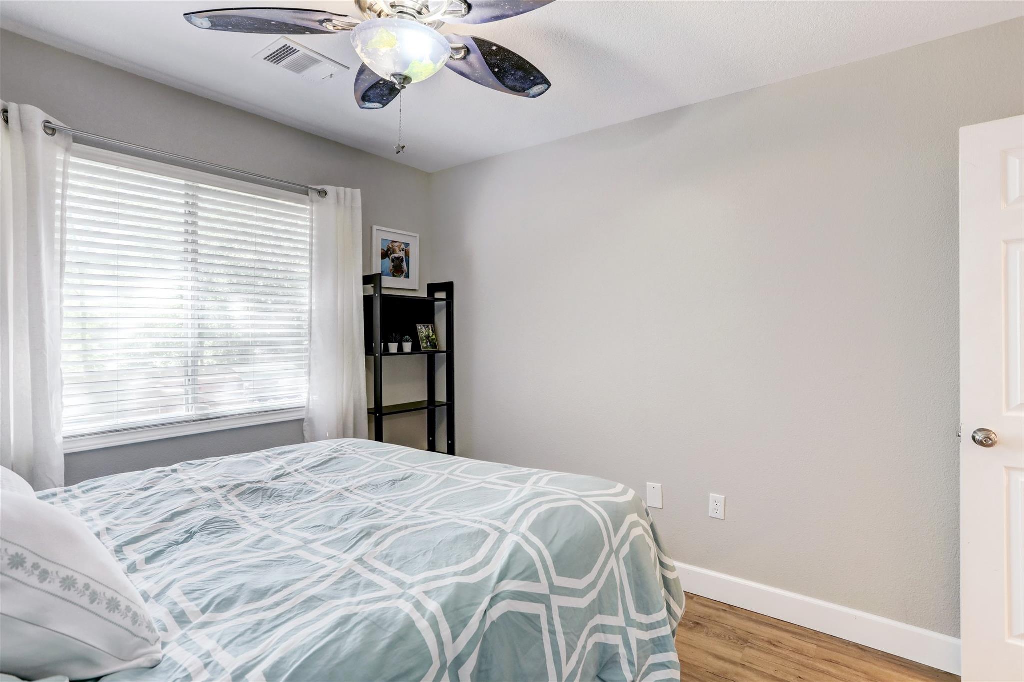 4802 Walden Cir, Austin, TX 78723