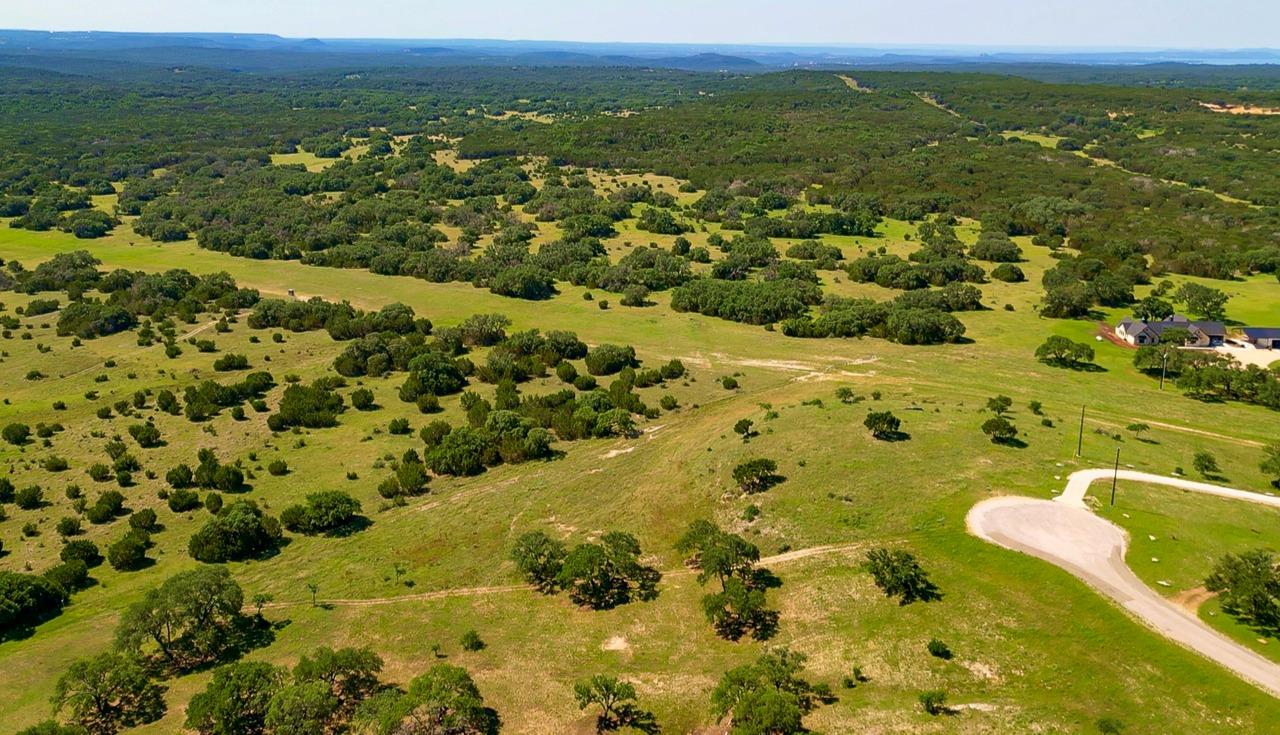 993 Blackbuck Ridge Dr, Lampasas, TX 76550