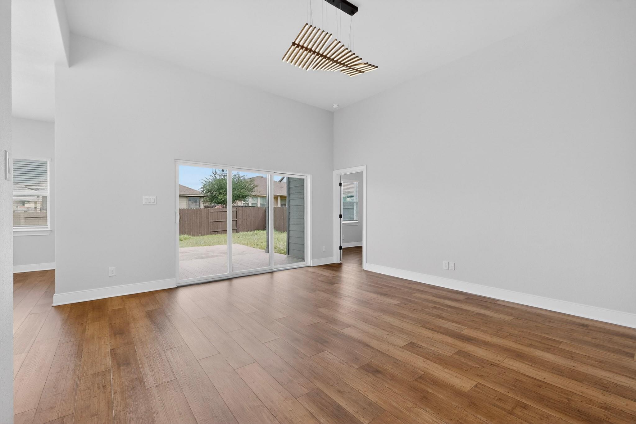 212 Lt John Decker Dr, San Marcos, TX 78666