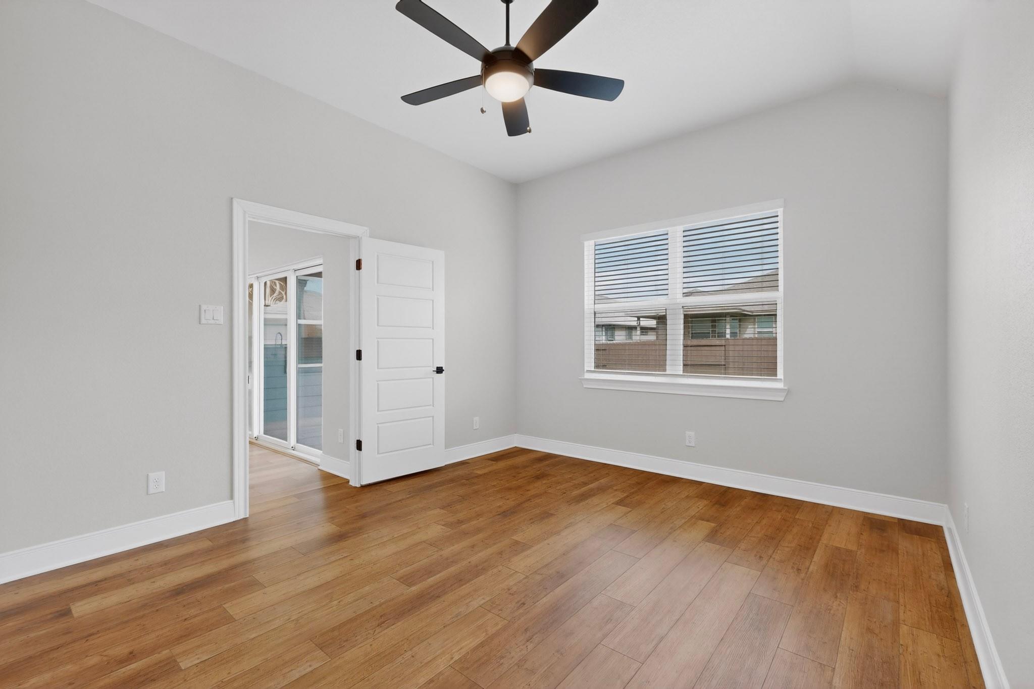 212 Lt John Decker Dr, San Marcos, TX 78666
