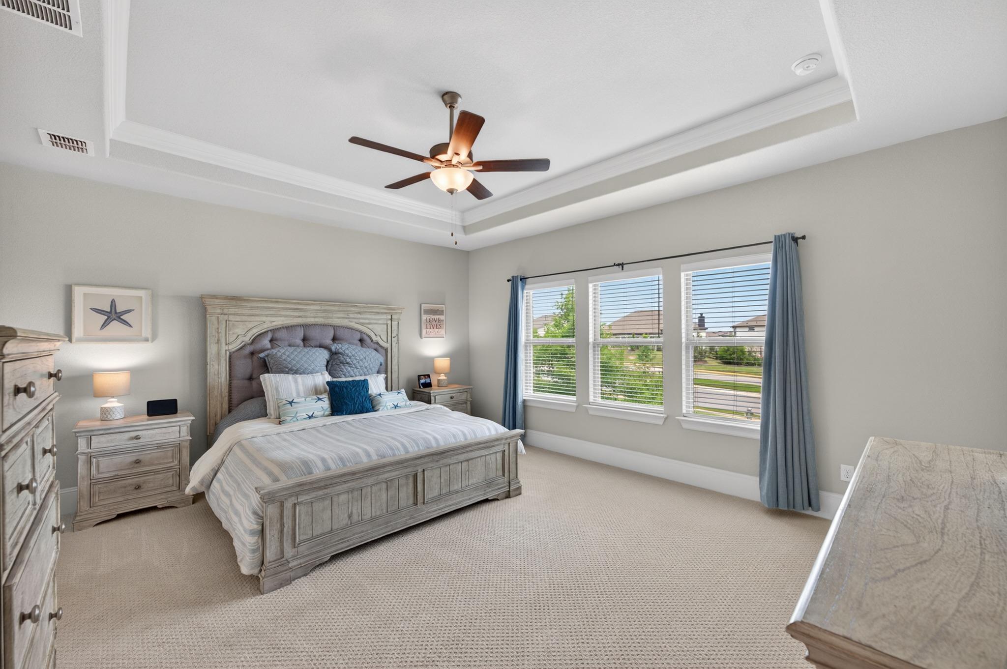 402 San Donato Dr, Austin, TX 78738