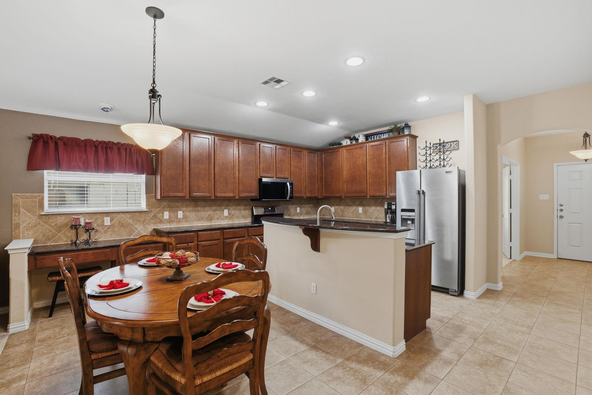 2024 Pecan Valley Dr, Leander, TX 78641