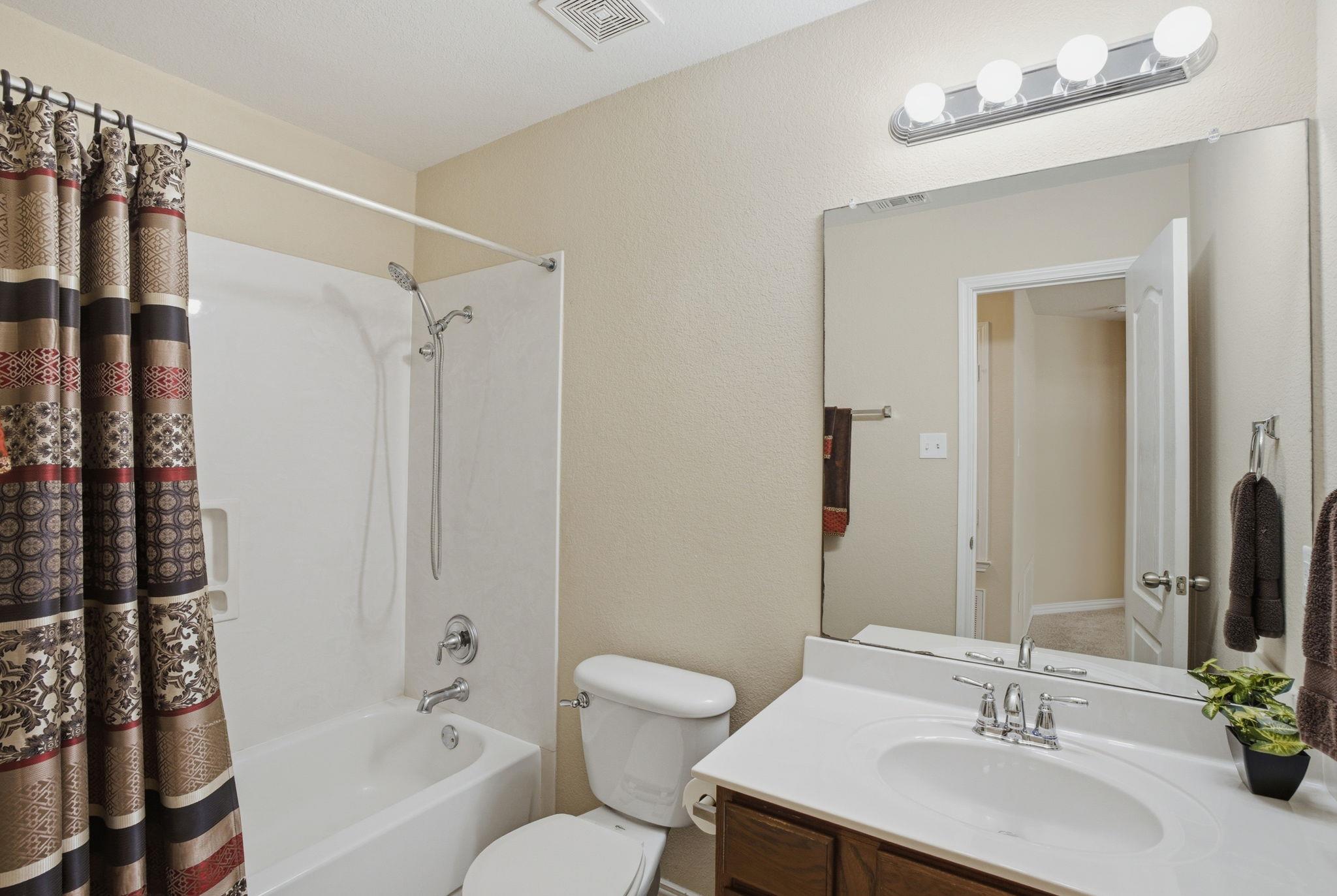 2024 Pecan Valley Dr, Leander, TX 78641
