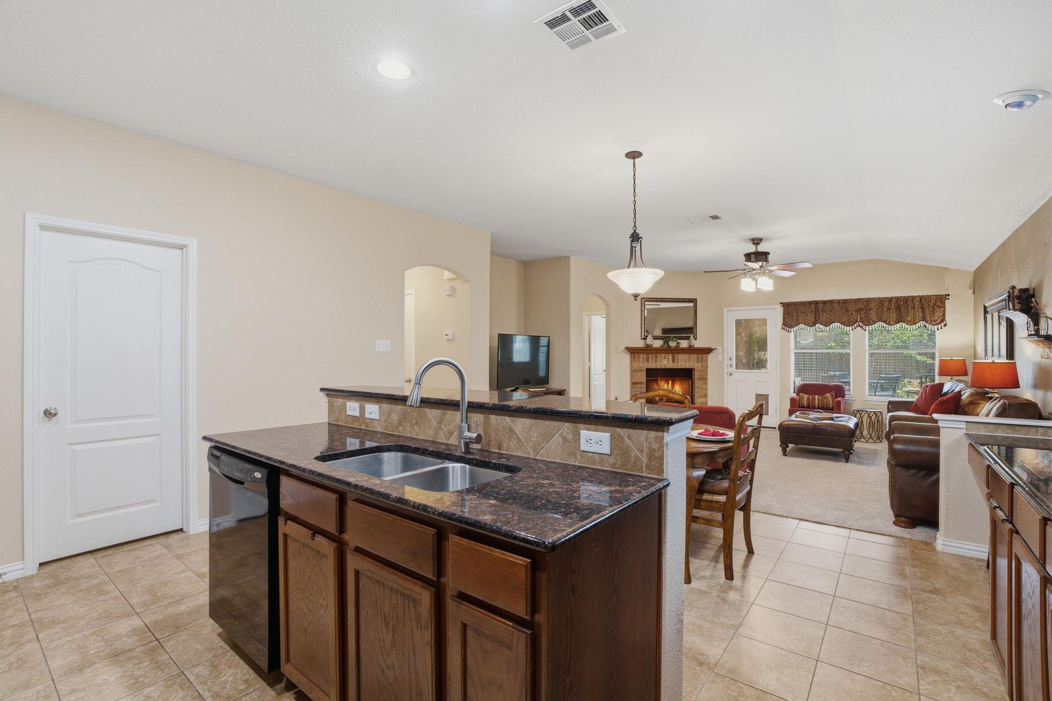 2024 Pecan Valley Dr, Leander, TX 78641
